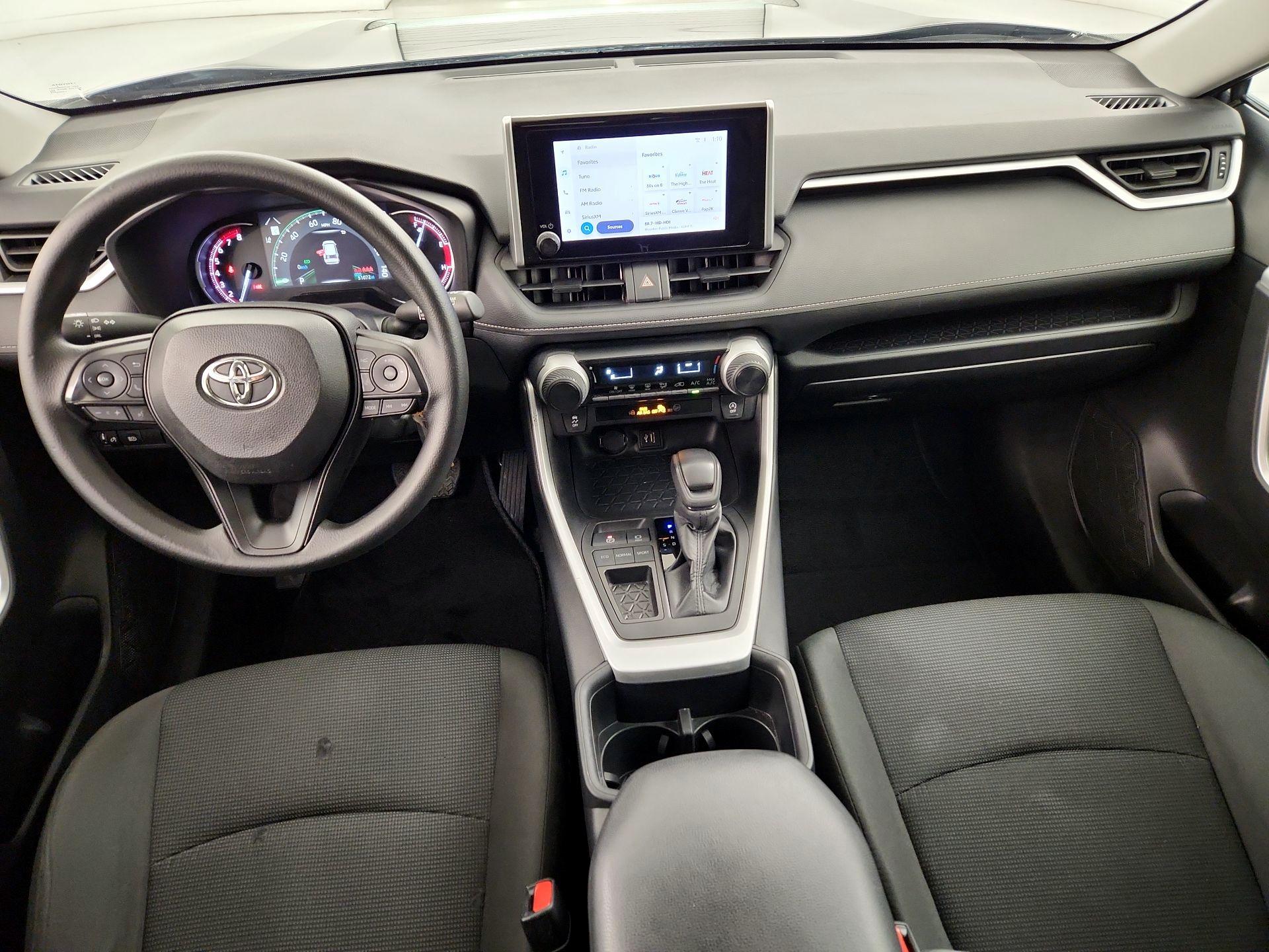 Thumbnail: 2024 Toyota RAV4 - 9