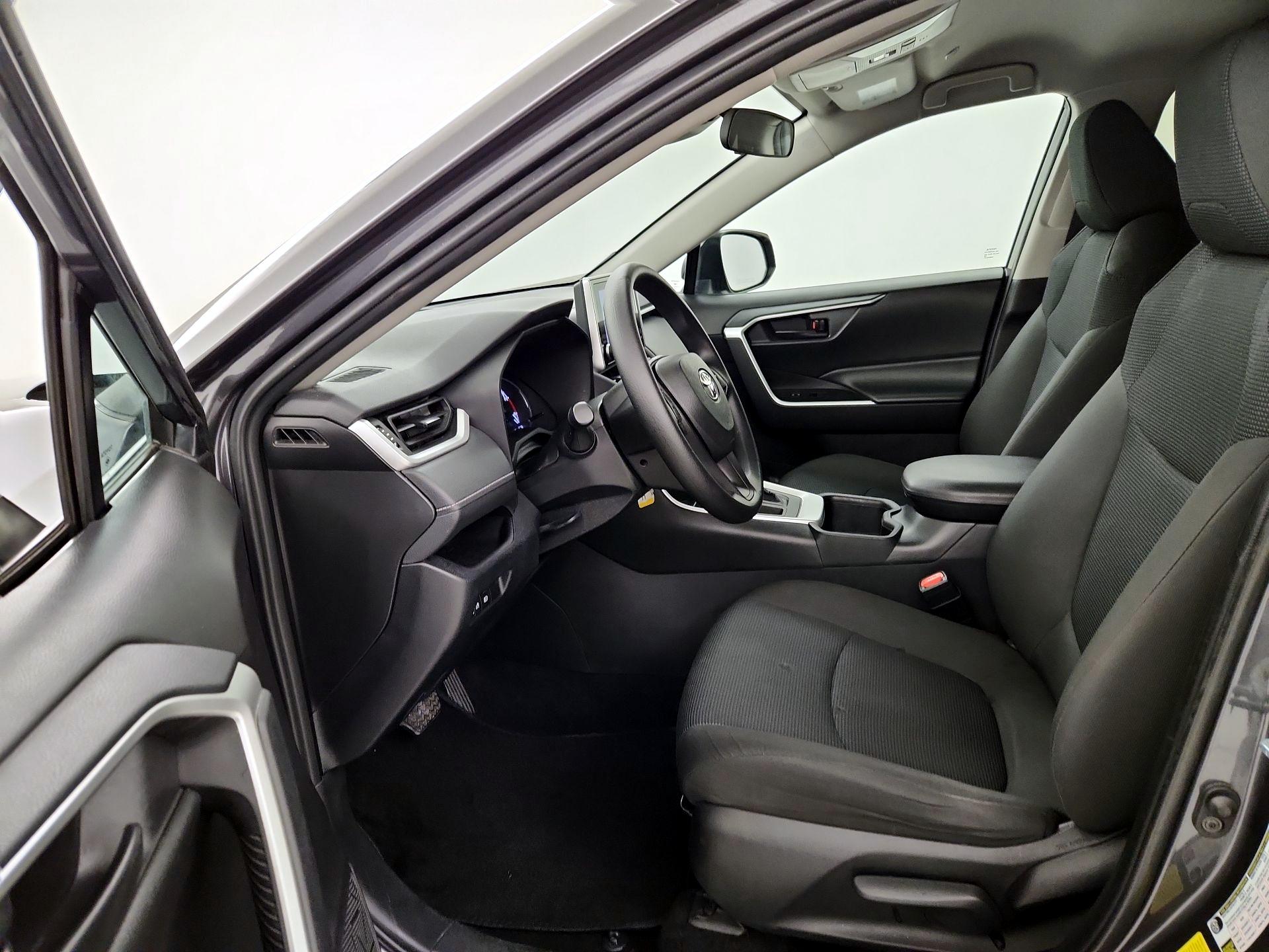 Thumbnail: 2024 Toyota RAV4 - 11