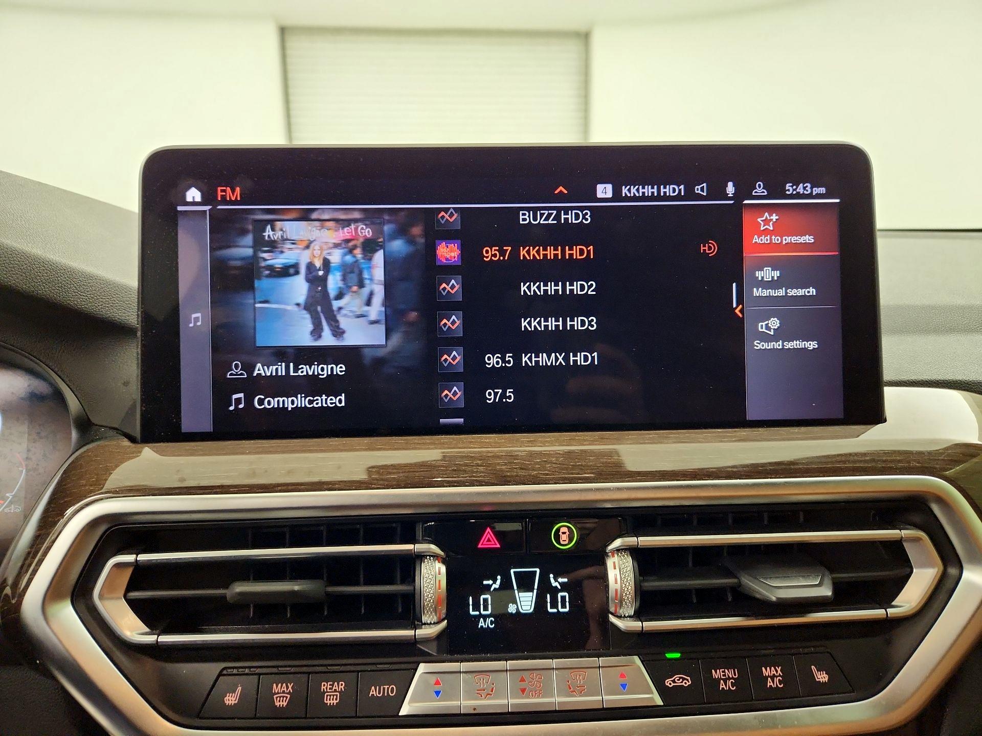 Thumbnail: 2023 BMW X3 - 16