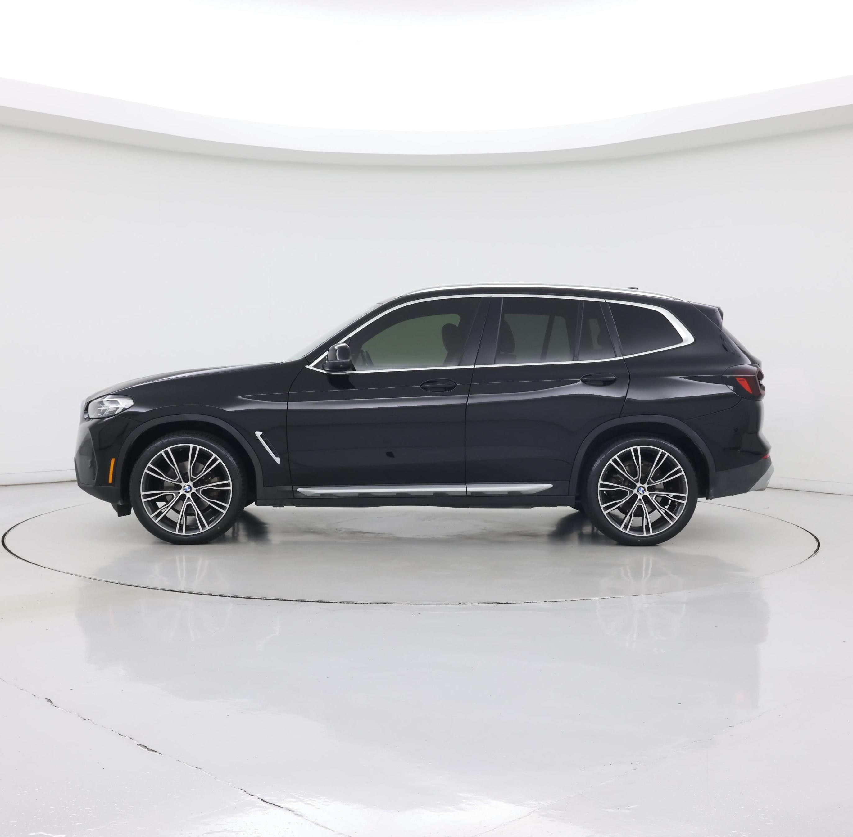 Thumbnail: 2023 BMW X3 - 3
