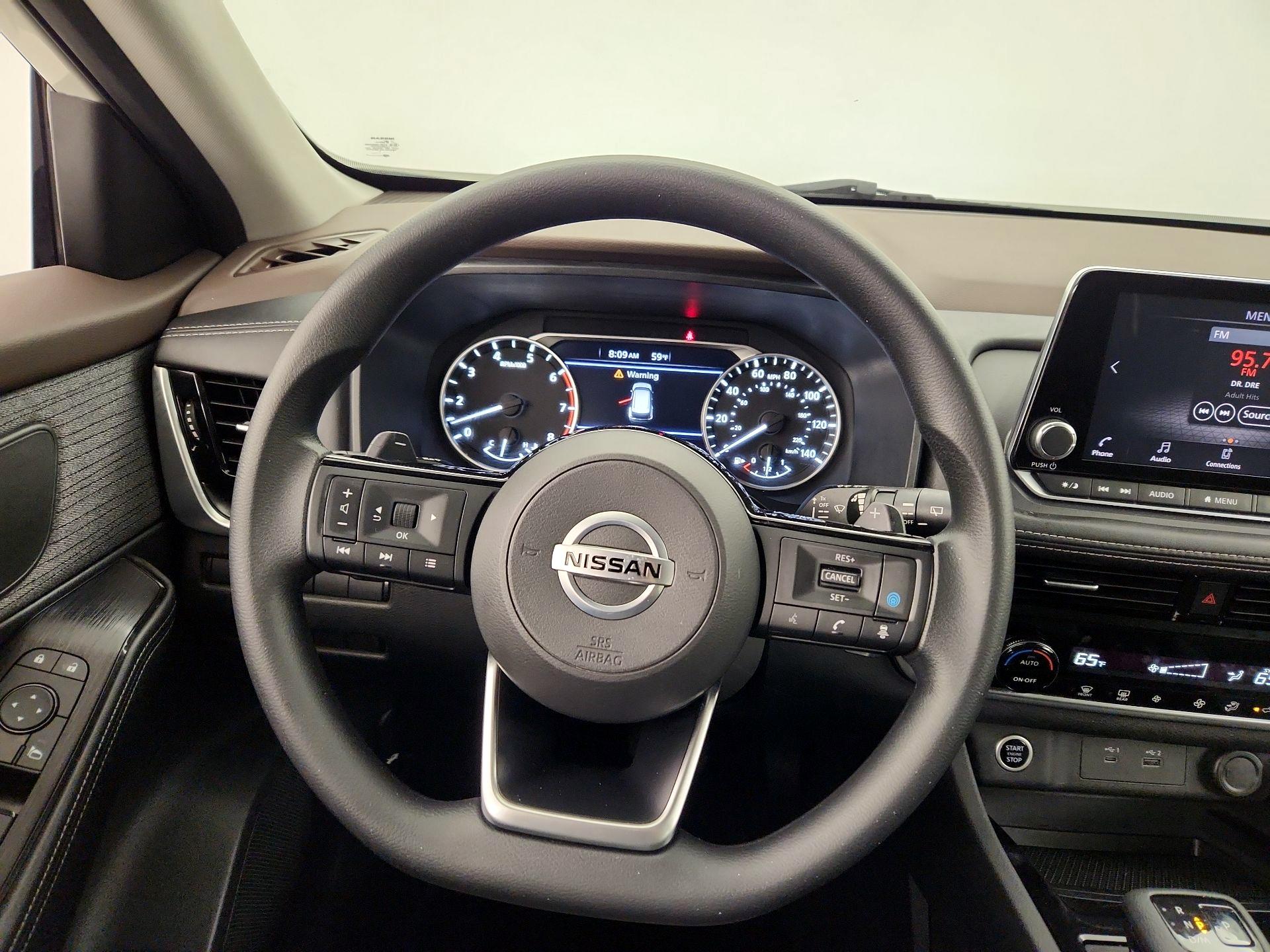 Thumbnail: 2021 Nissan Rogue - 10