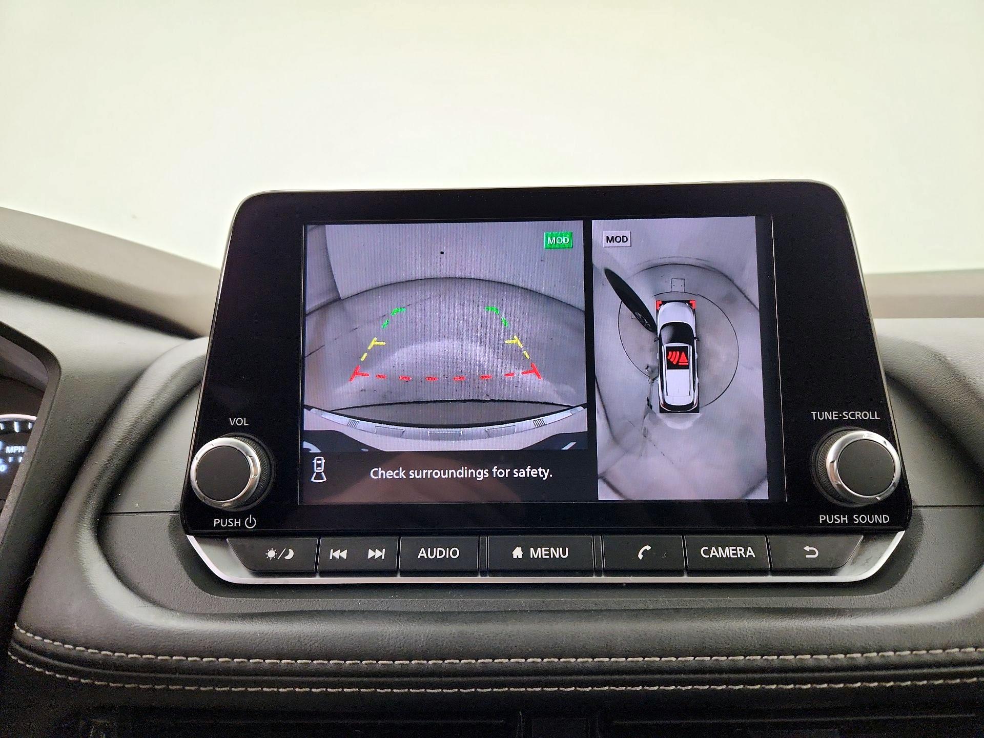 Thumbnail: 2021 Nissan Rogue - 14