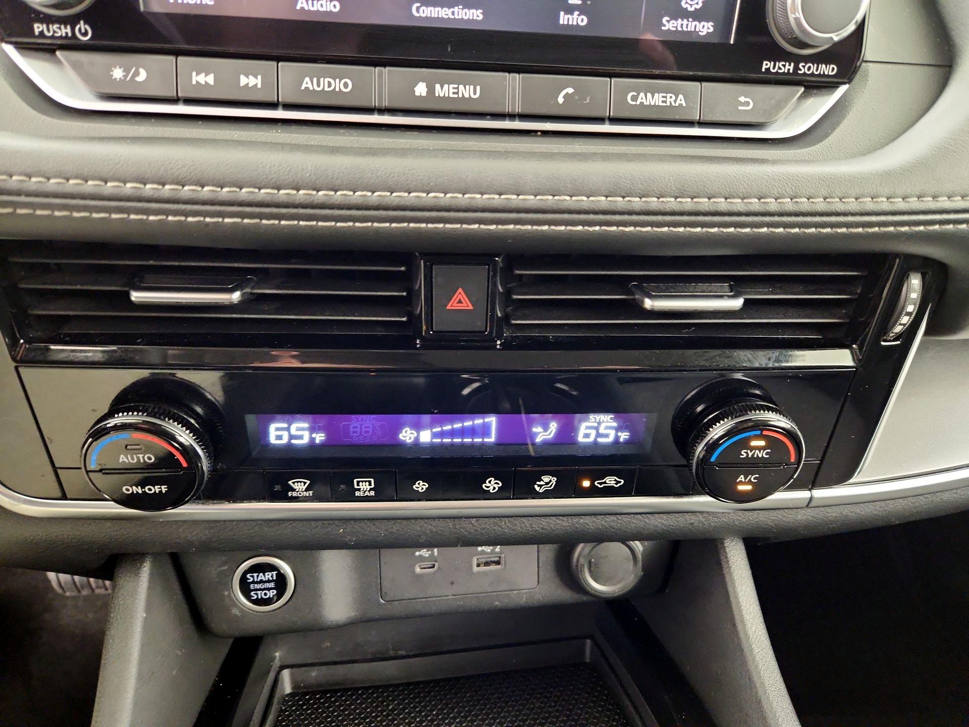 Thumbnail: 2021 Nissan Rogue - 16