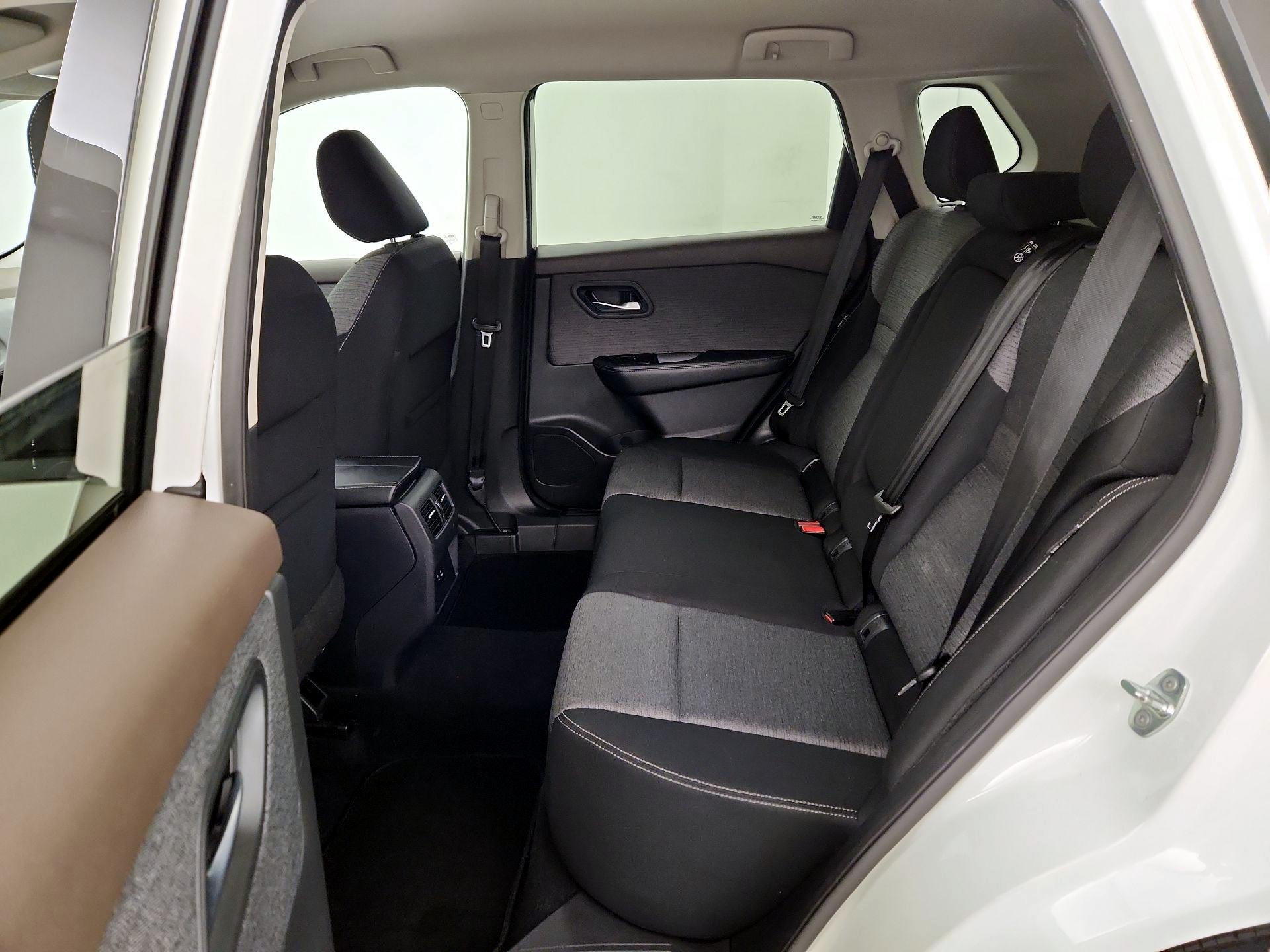 Thumbnail: 2021 Nissan Rogue - 19