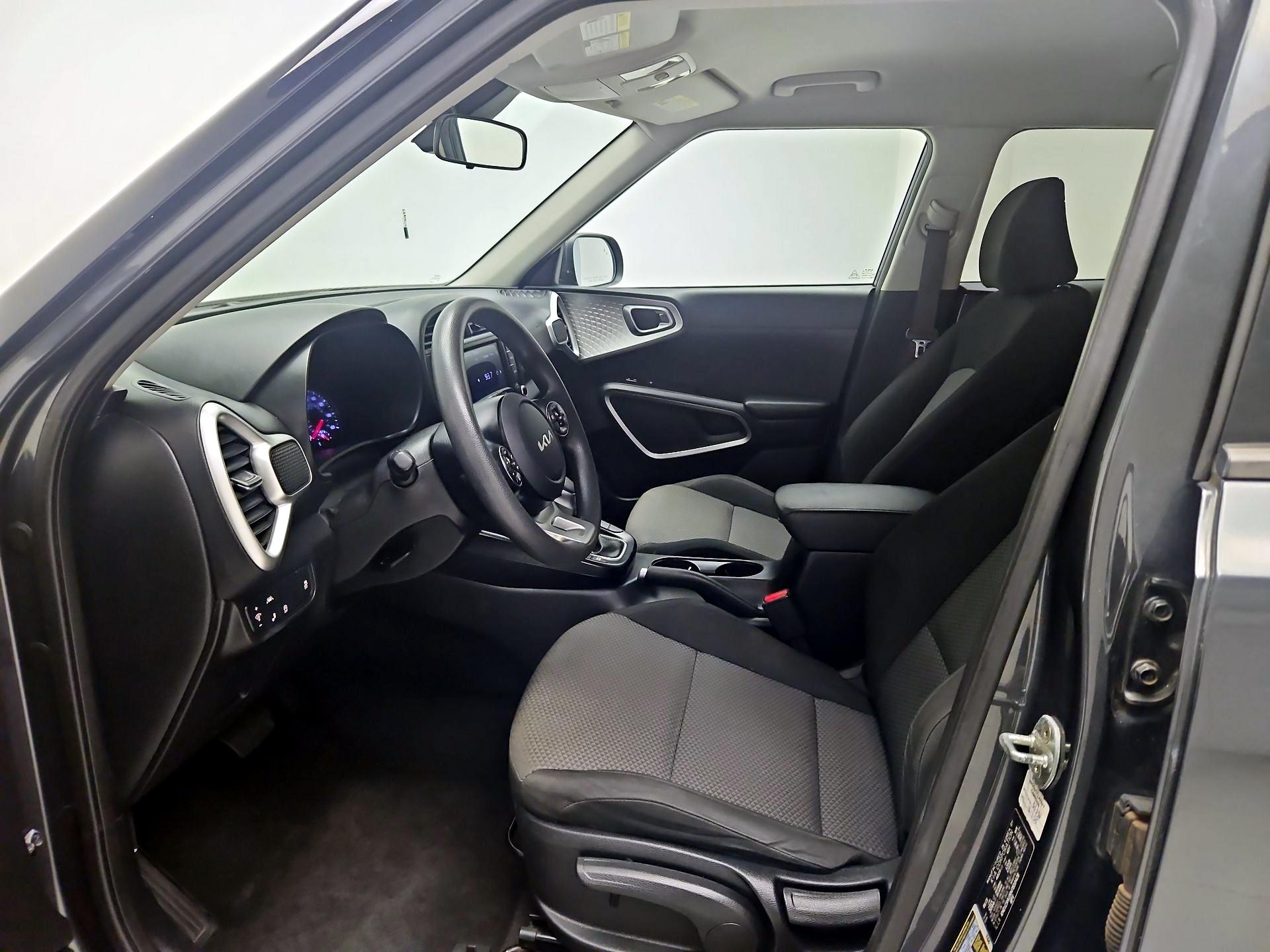 Thumbnail: 2022 Kia Soul - 11