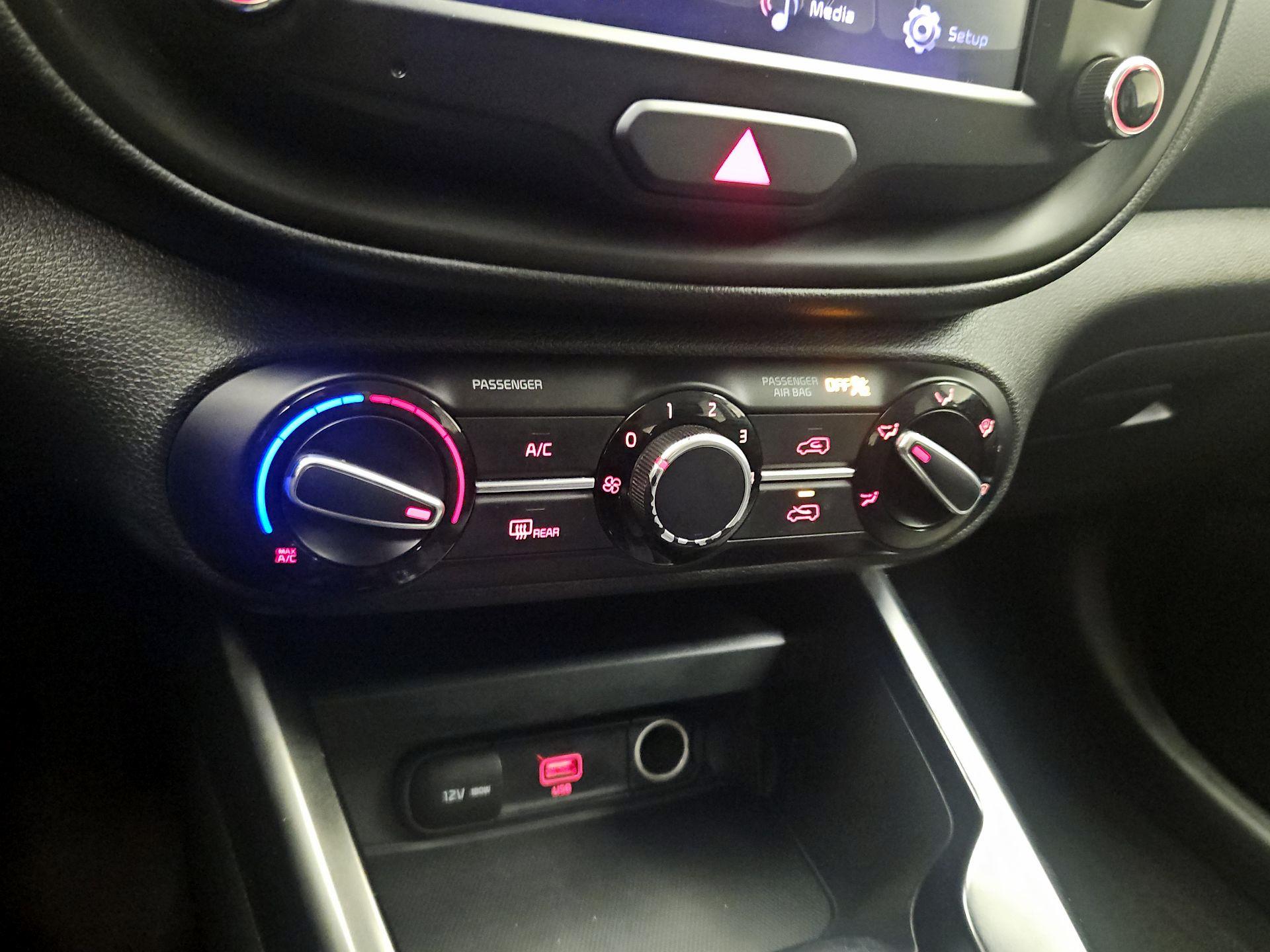 Thumbnail: 2022 Kia Soul - 16