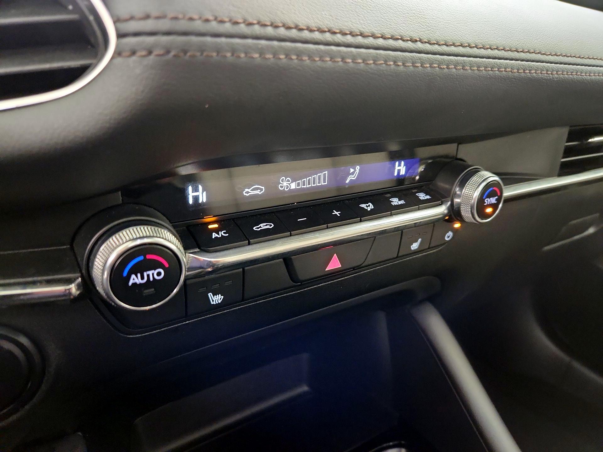 Thumbnail: 2025 Mazda Mazda3 - 16