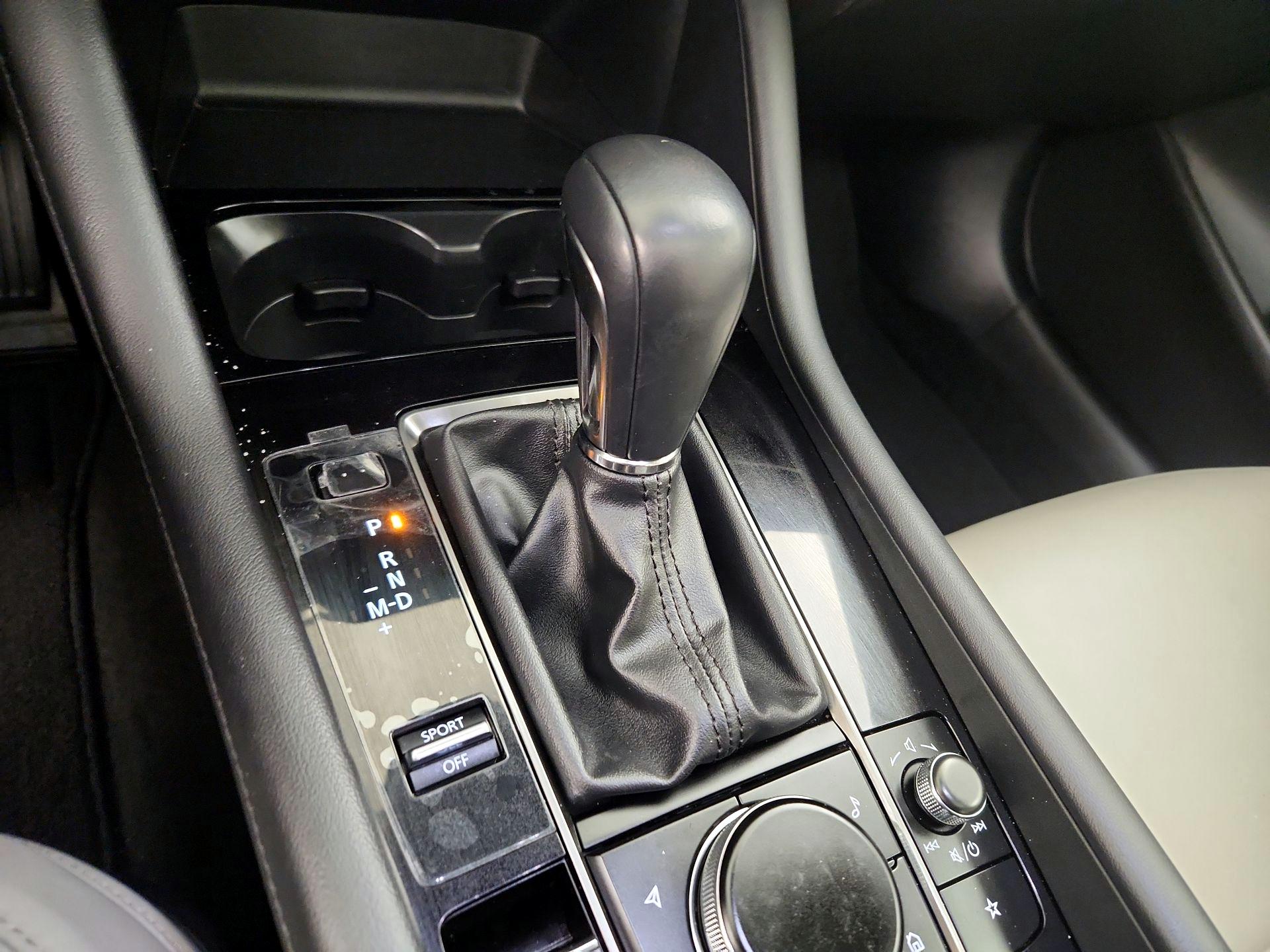 Thumbnail: 2025 Mazda Mazda3 - 17