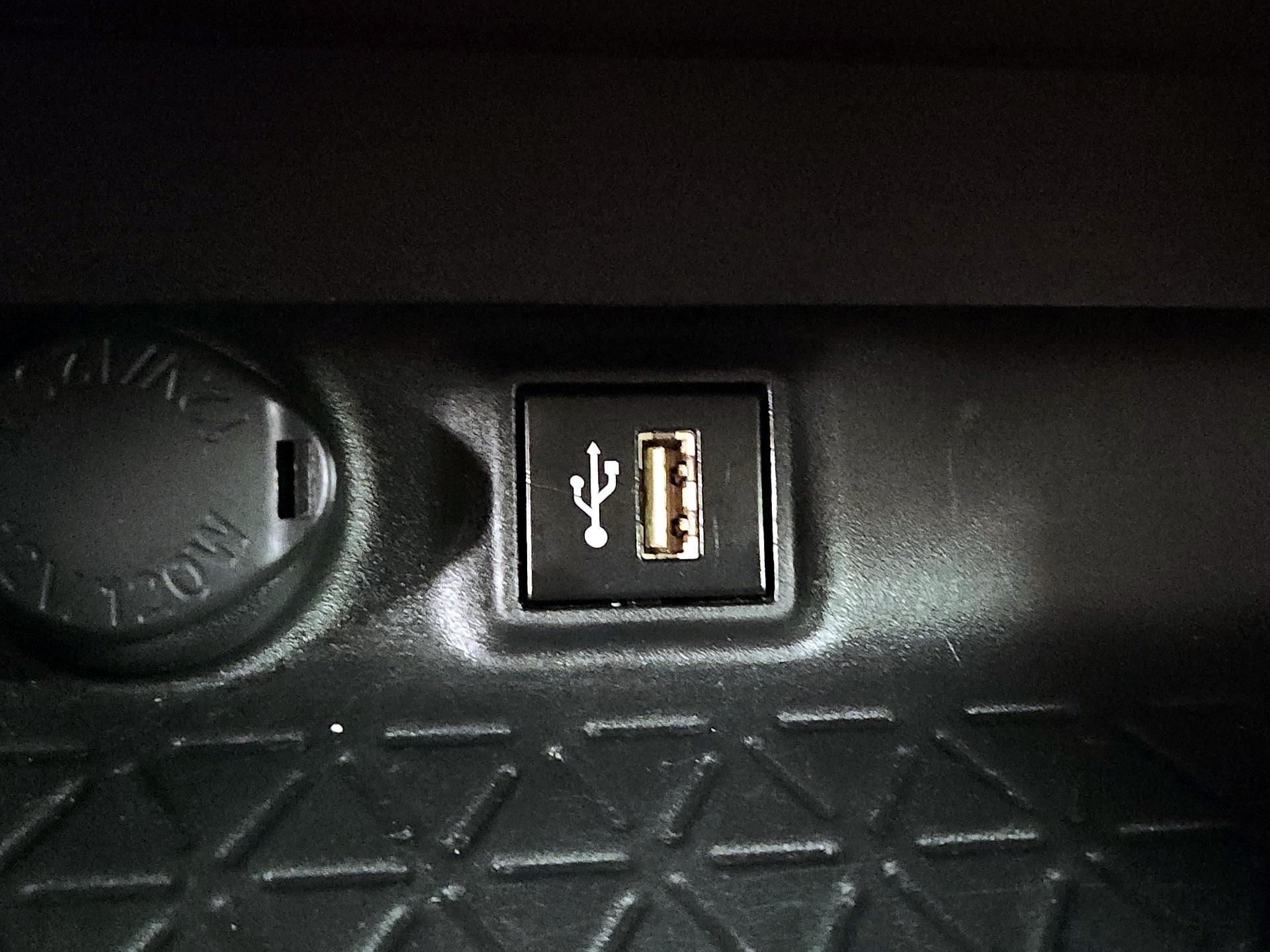 Thumbnail: 2024 Toyota RAV4 - 18