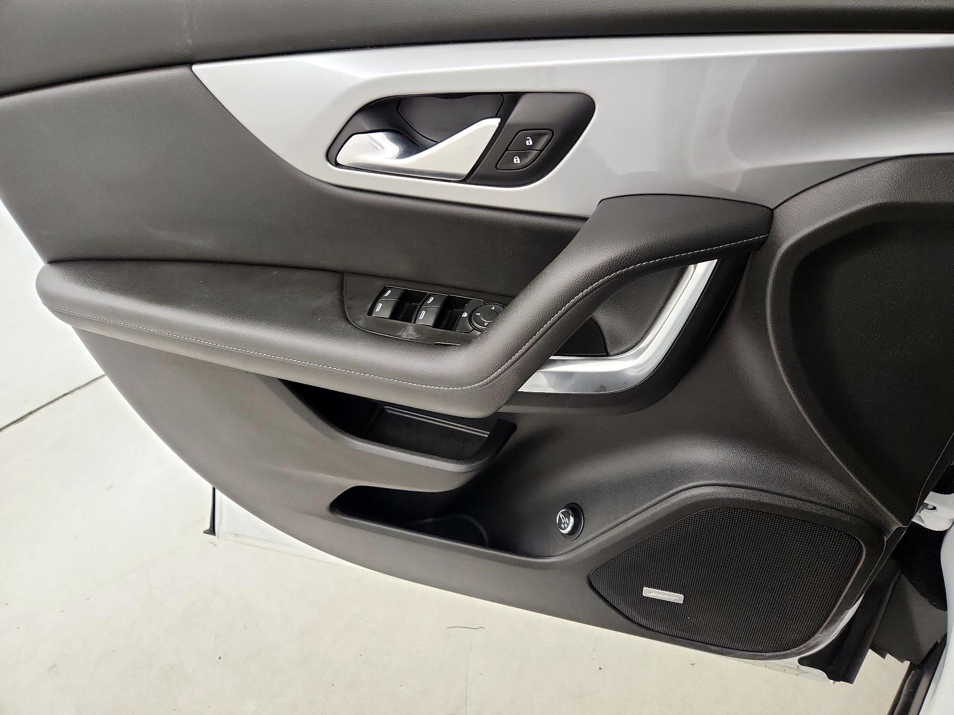 Thumbnail: 2020 Chevrolet Blazer - 12