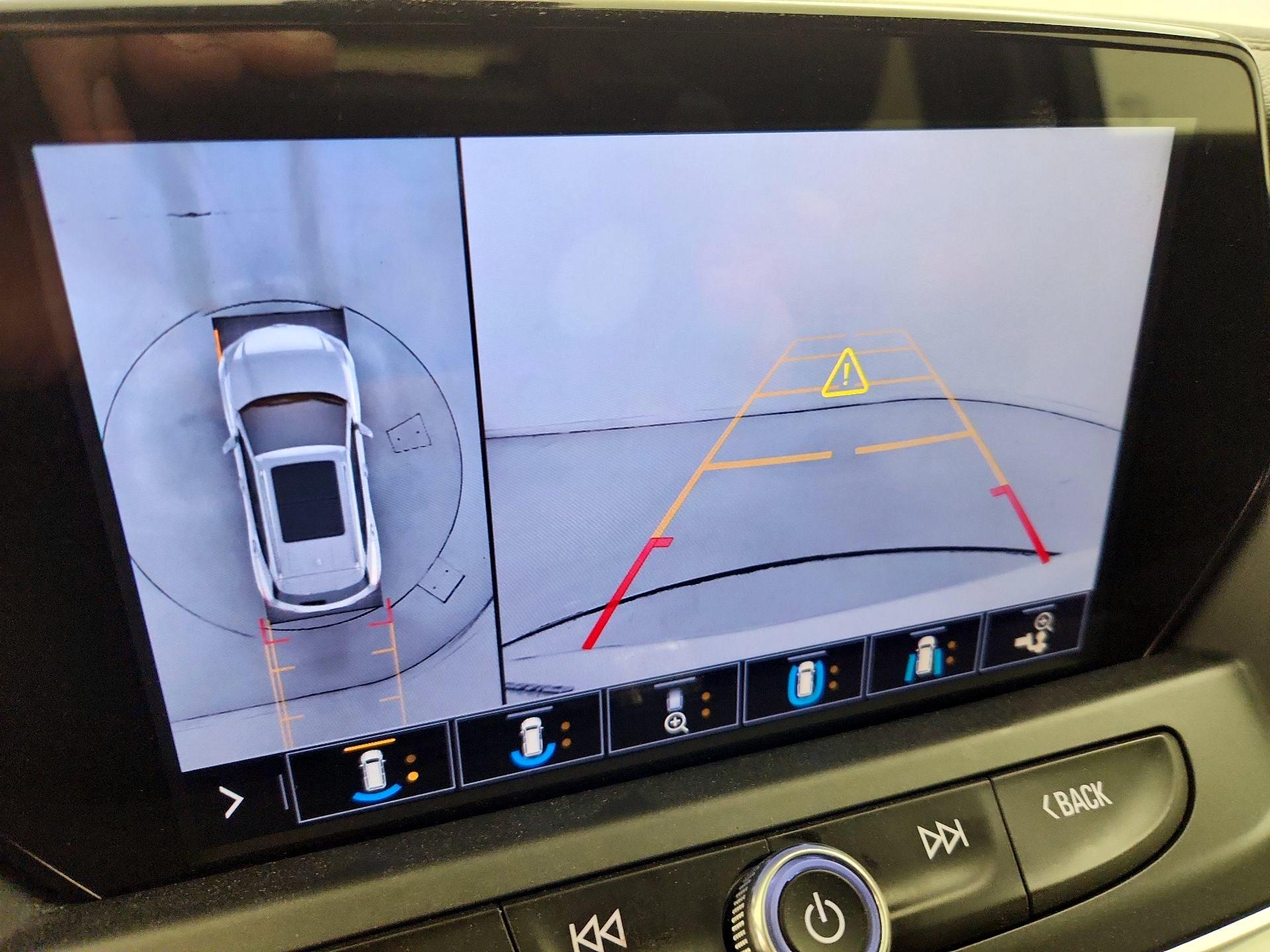 Thumbnail: 2020 Chevrolet Blazer - 15