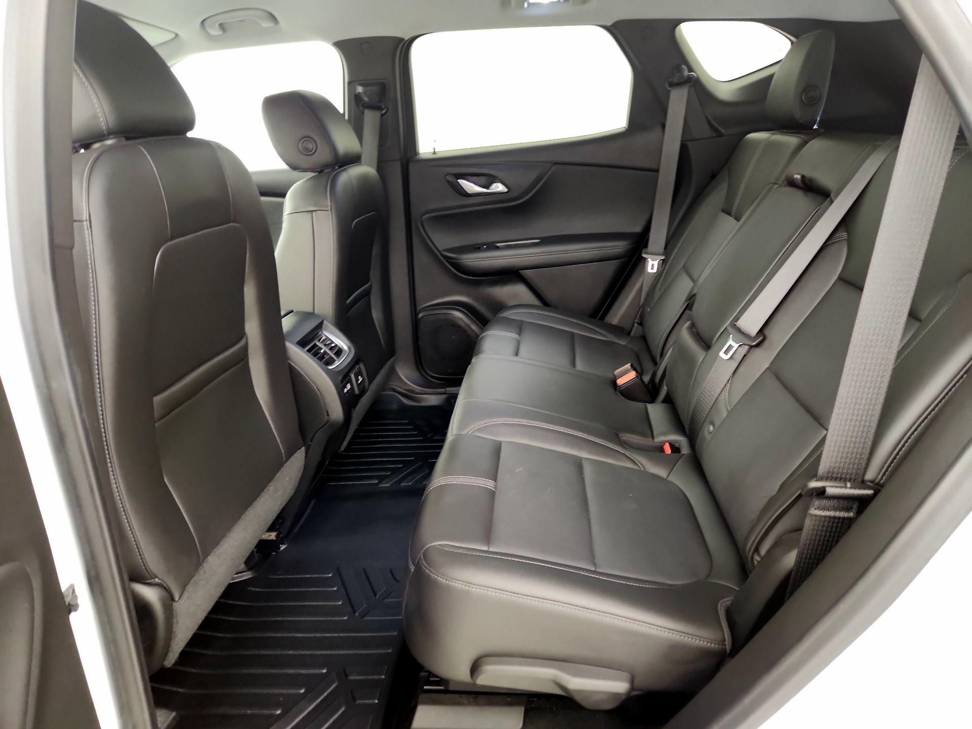 Thumbnail: 2020 Chevrolet Blazer - 20