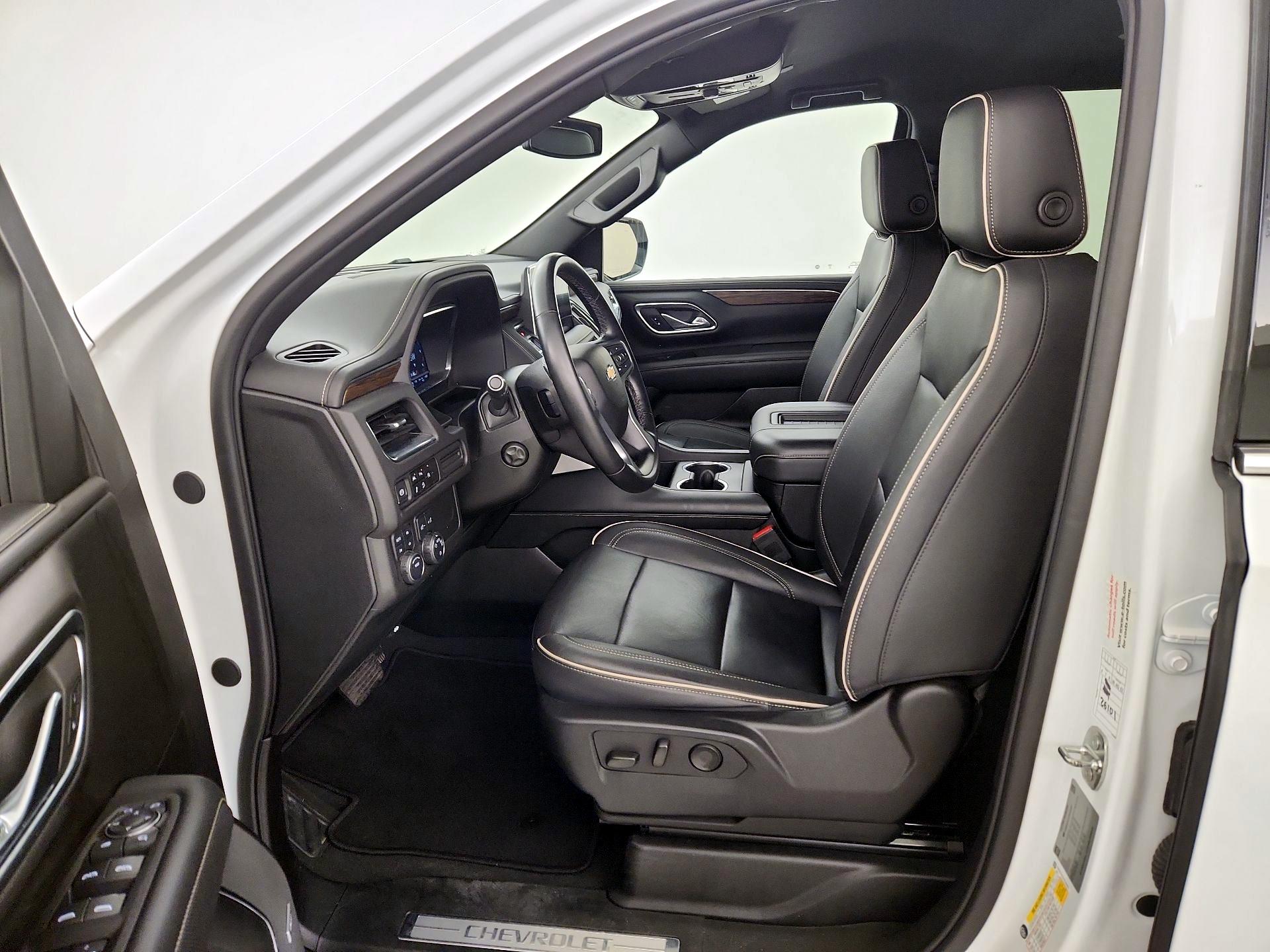 Thumbnail: 2023 Chevrolet Suburban - 11