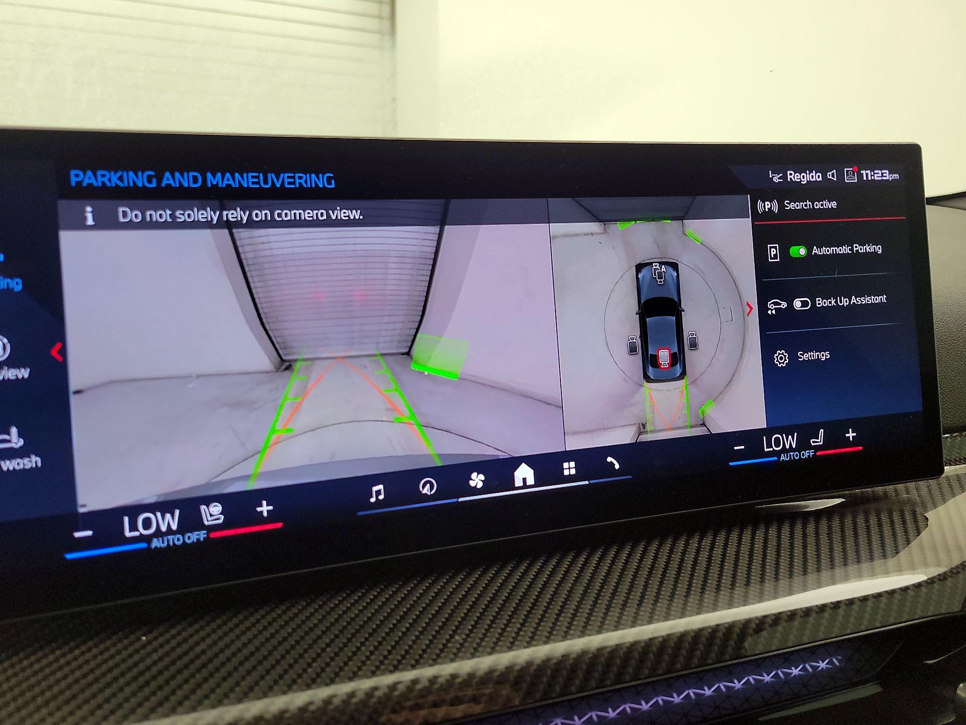 Thumbnail: 2025 BMW 2 Series - 13