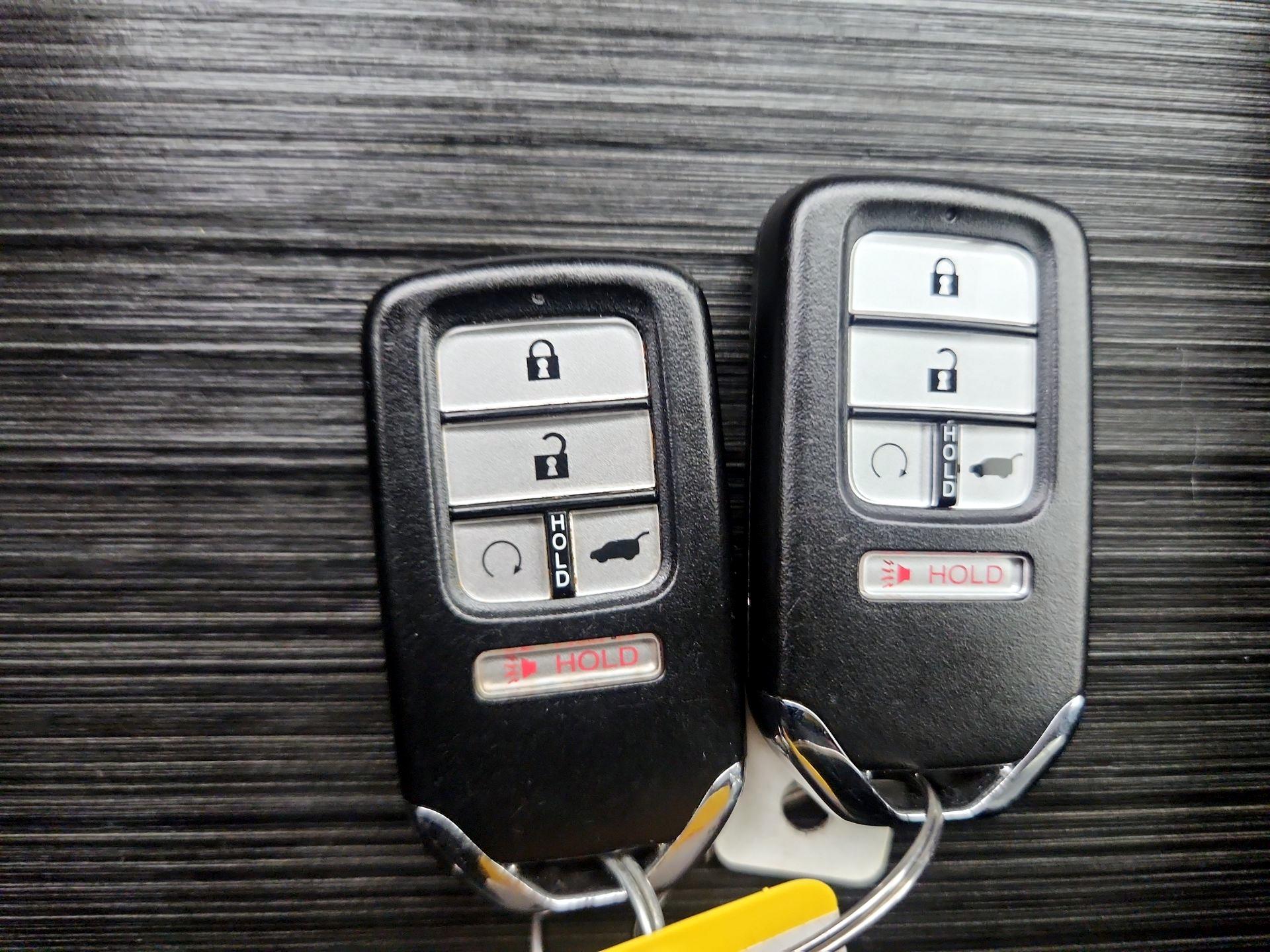 Thumbnail: 2022 Honda Pilot - 18