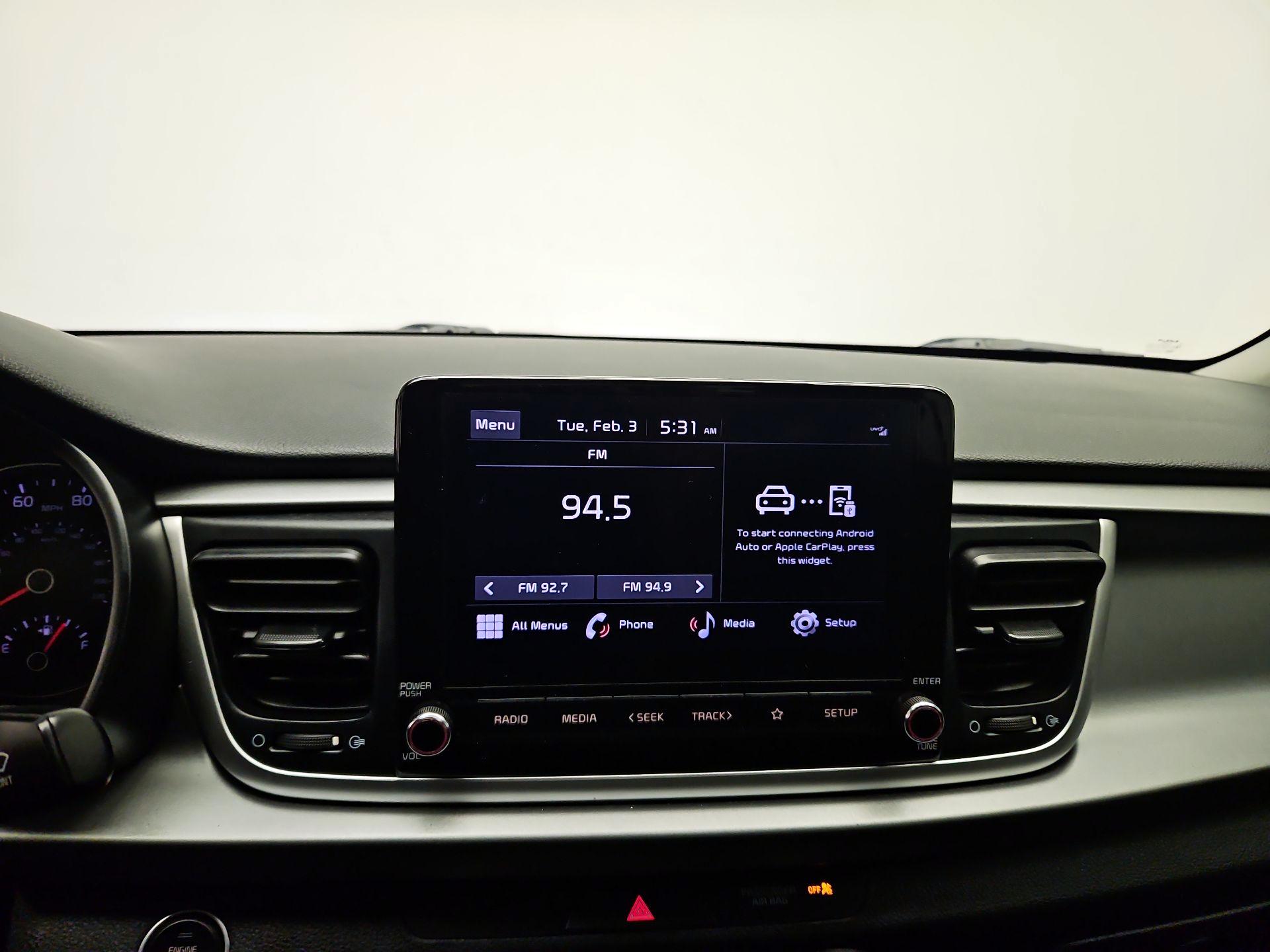 Thumbnail: 2022 Kia Rio - 14