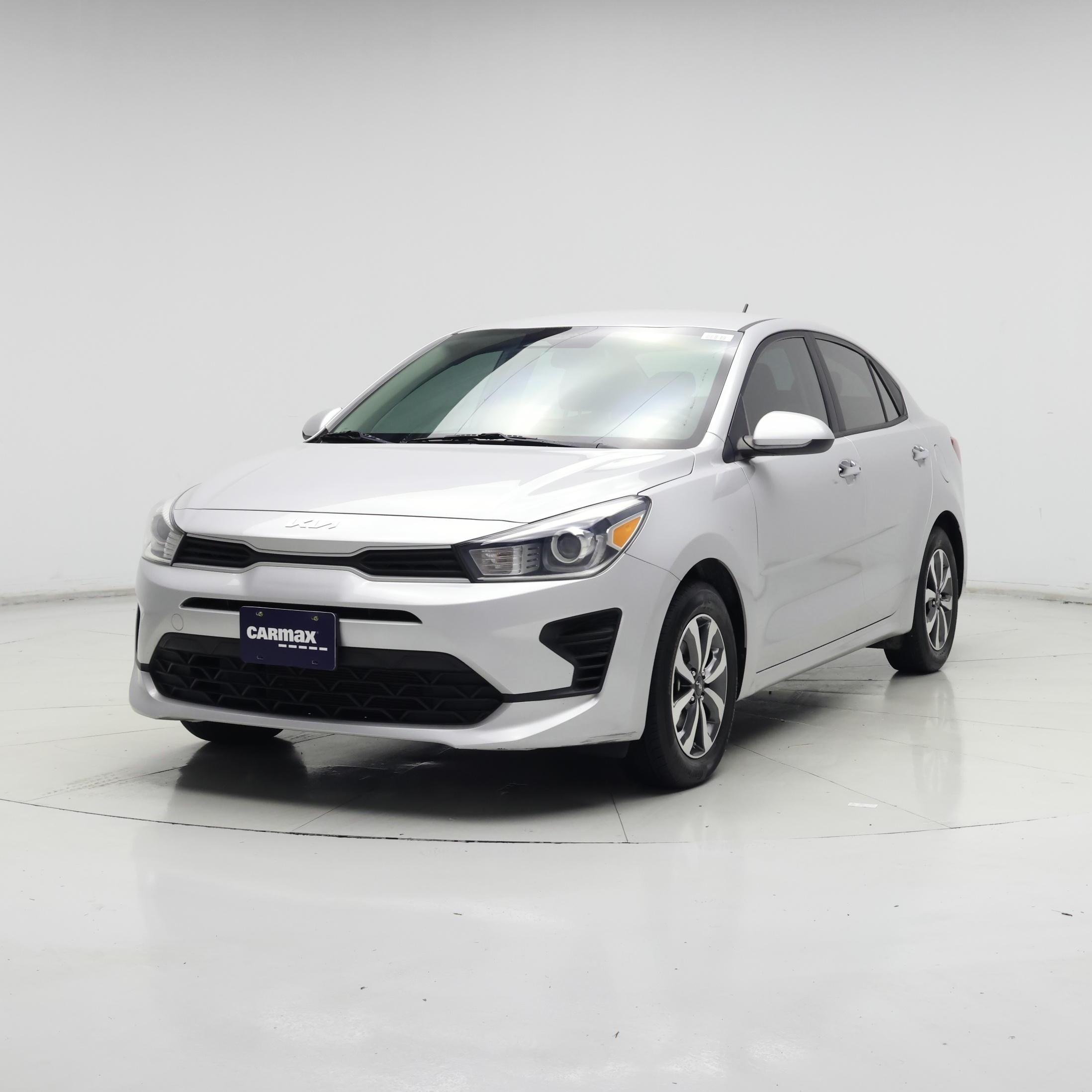 Thumbnail: 2022 Kia Rio - 4