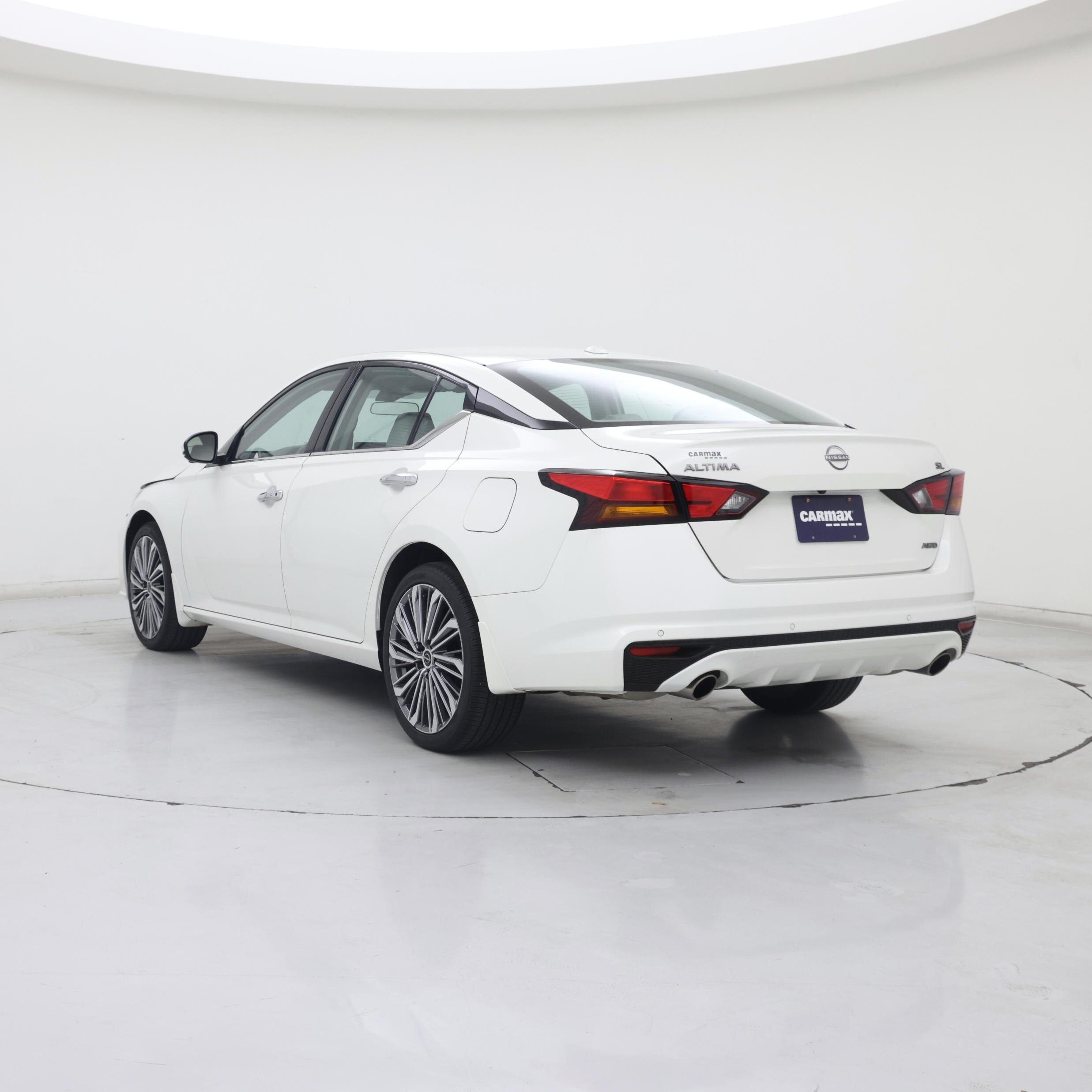 Thumbnail: 2025 Nissan Altima - 2