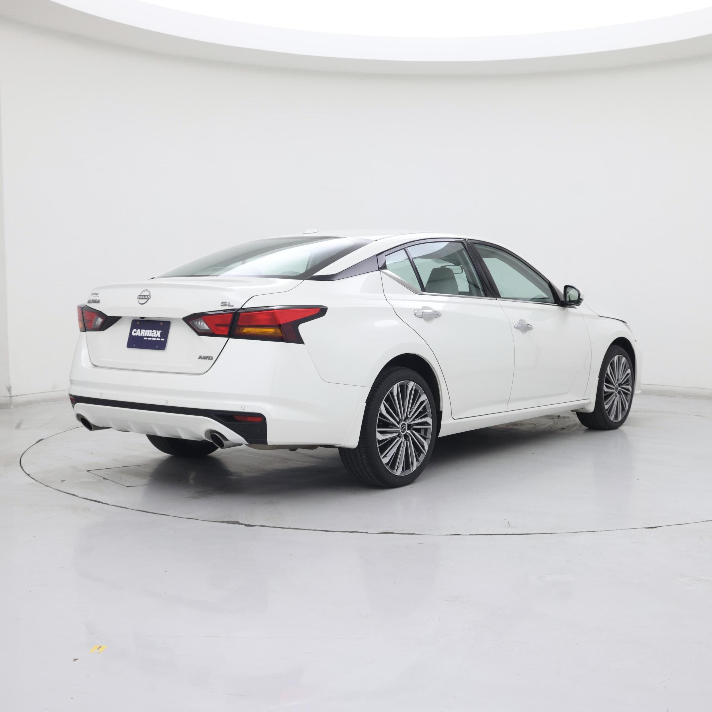 Thumbnail: 2025 Nissan Altima - 8