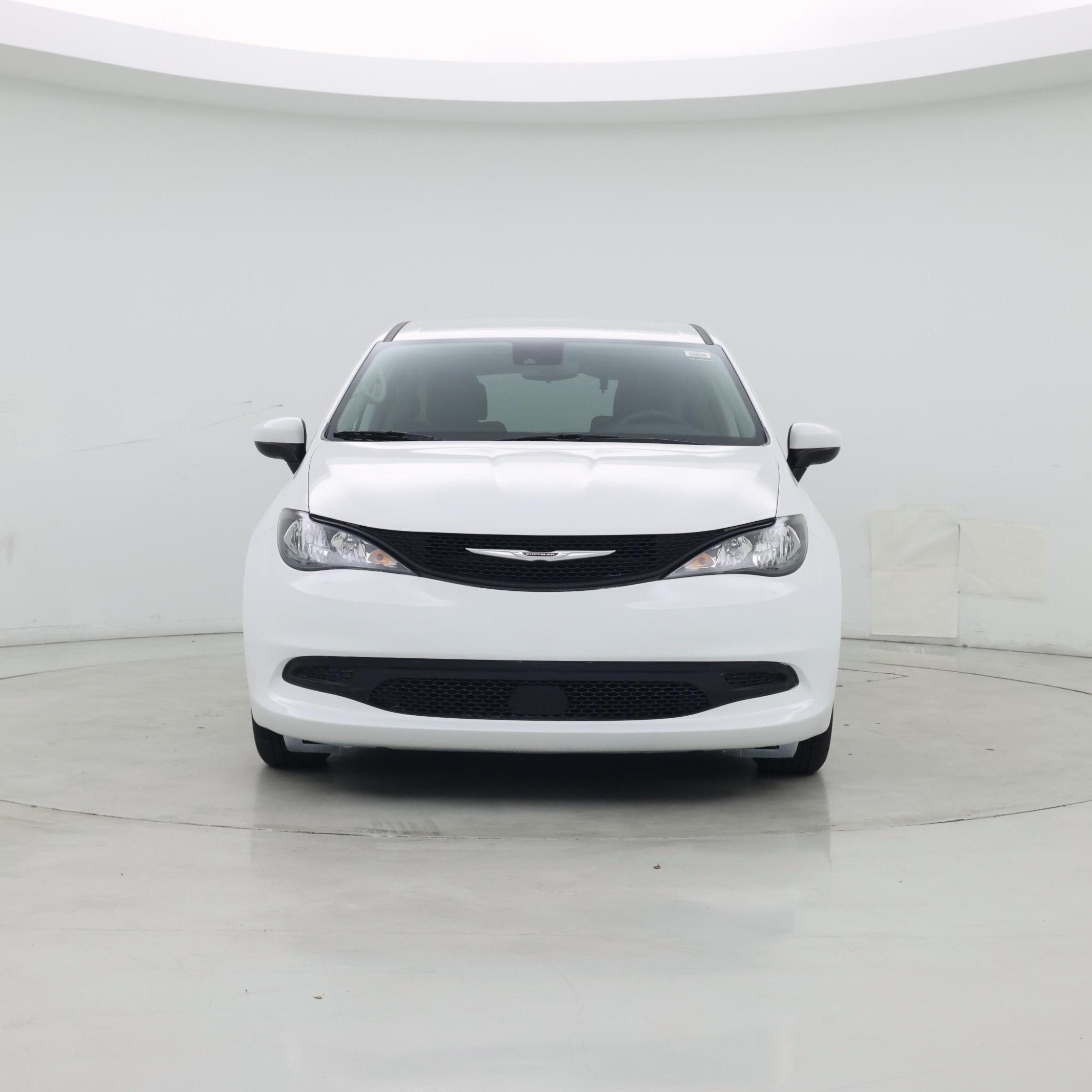 Thumbnail: 2023 Chrysler Voyager - 5