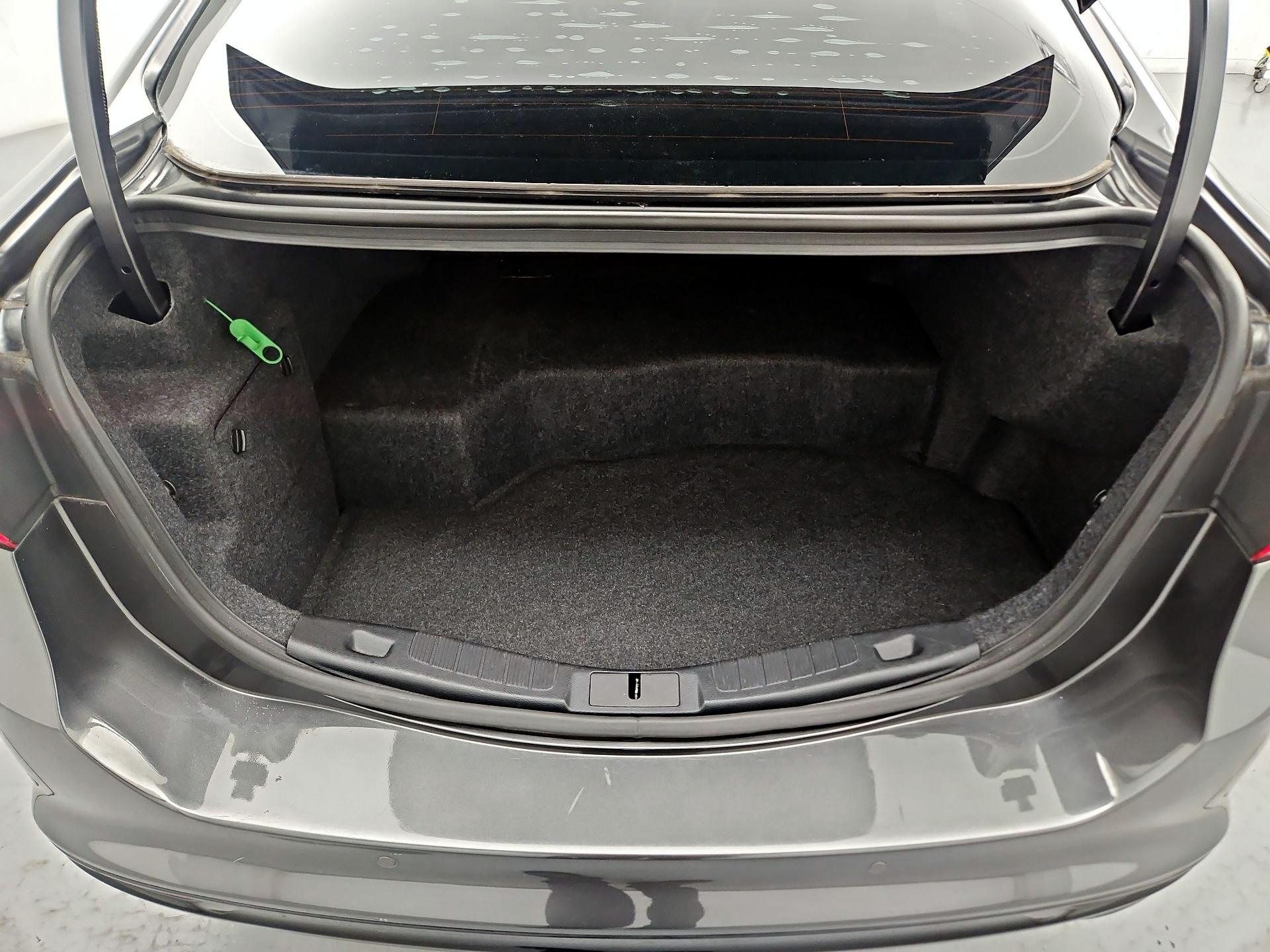 Thumbnail: 2018 Ford Fusion - 20