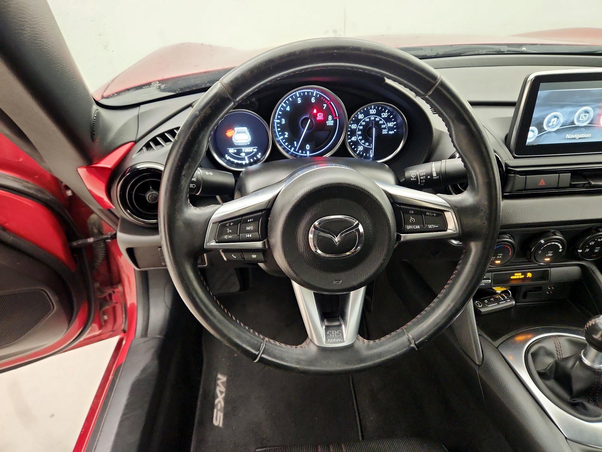 Thumbnail: 2017 Mazda MX-5 Miata - 10