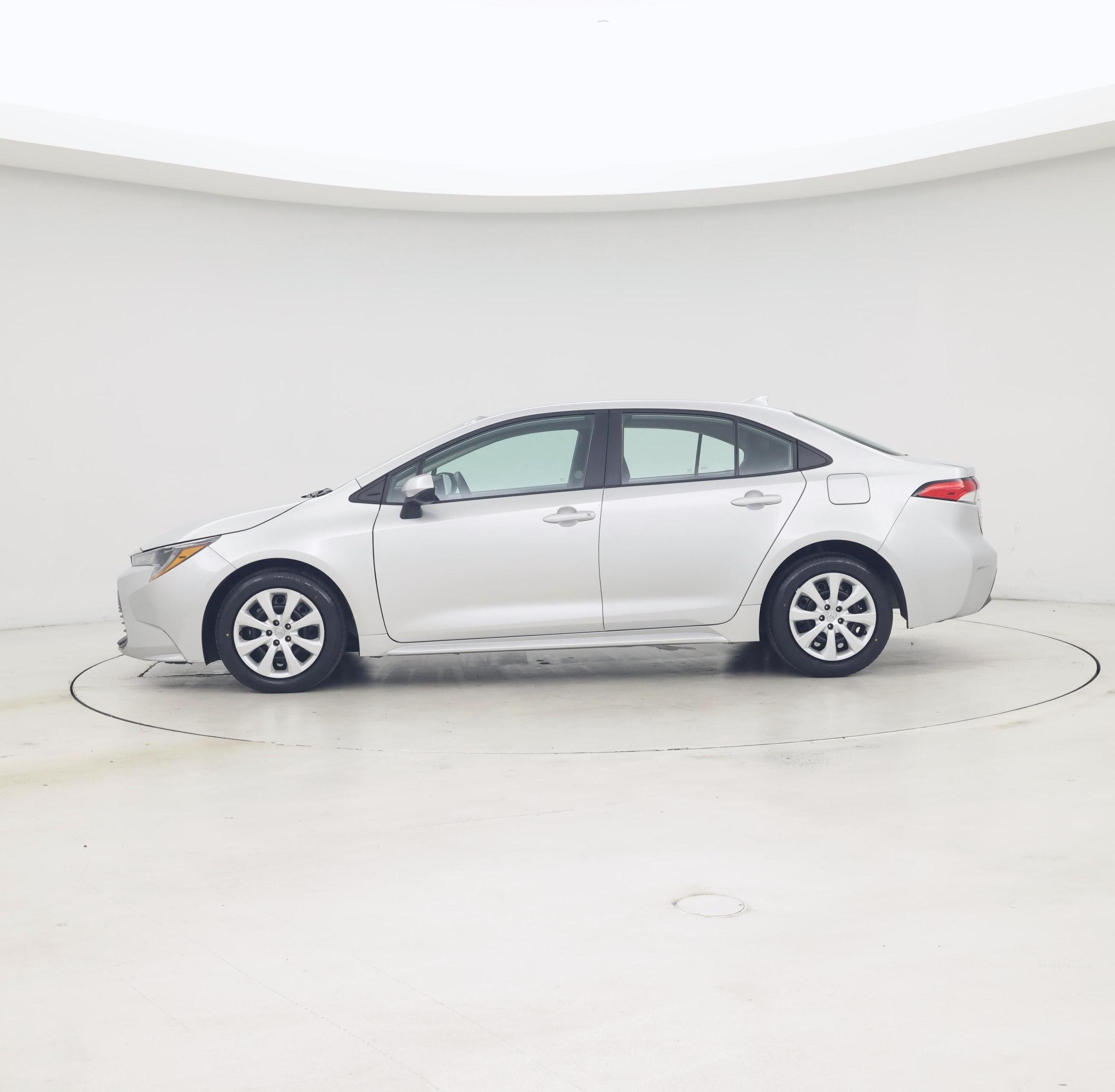 Thumbnail: 2024 Toyota Corolla - 3