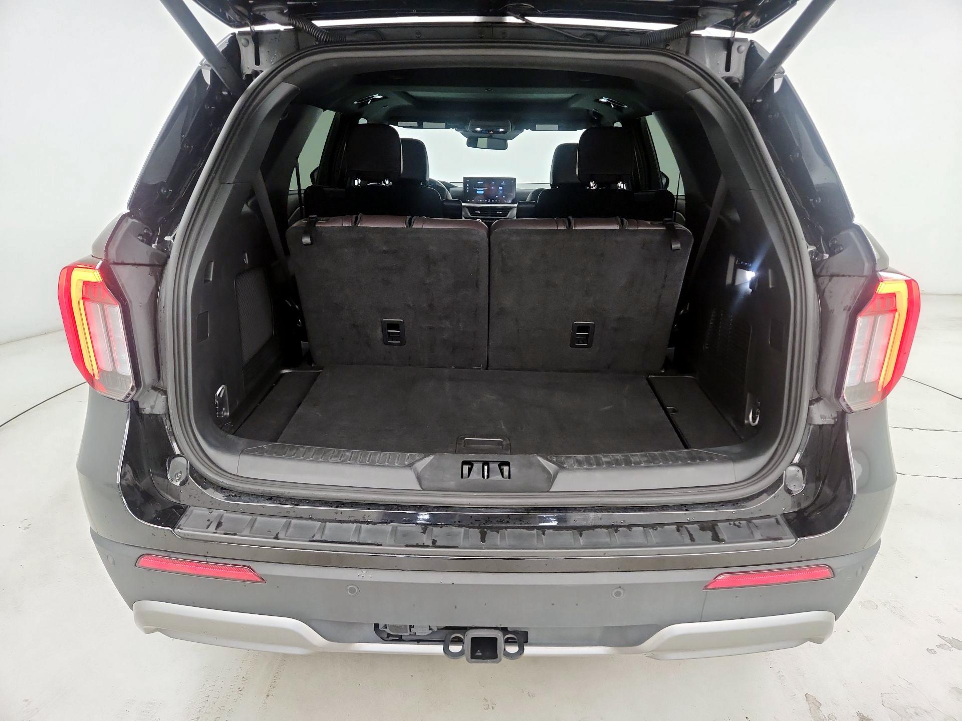 Thumbnail: 2025 Ford Explorer - 16