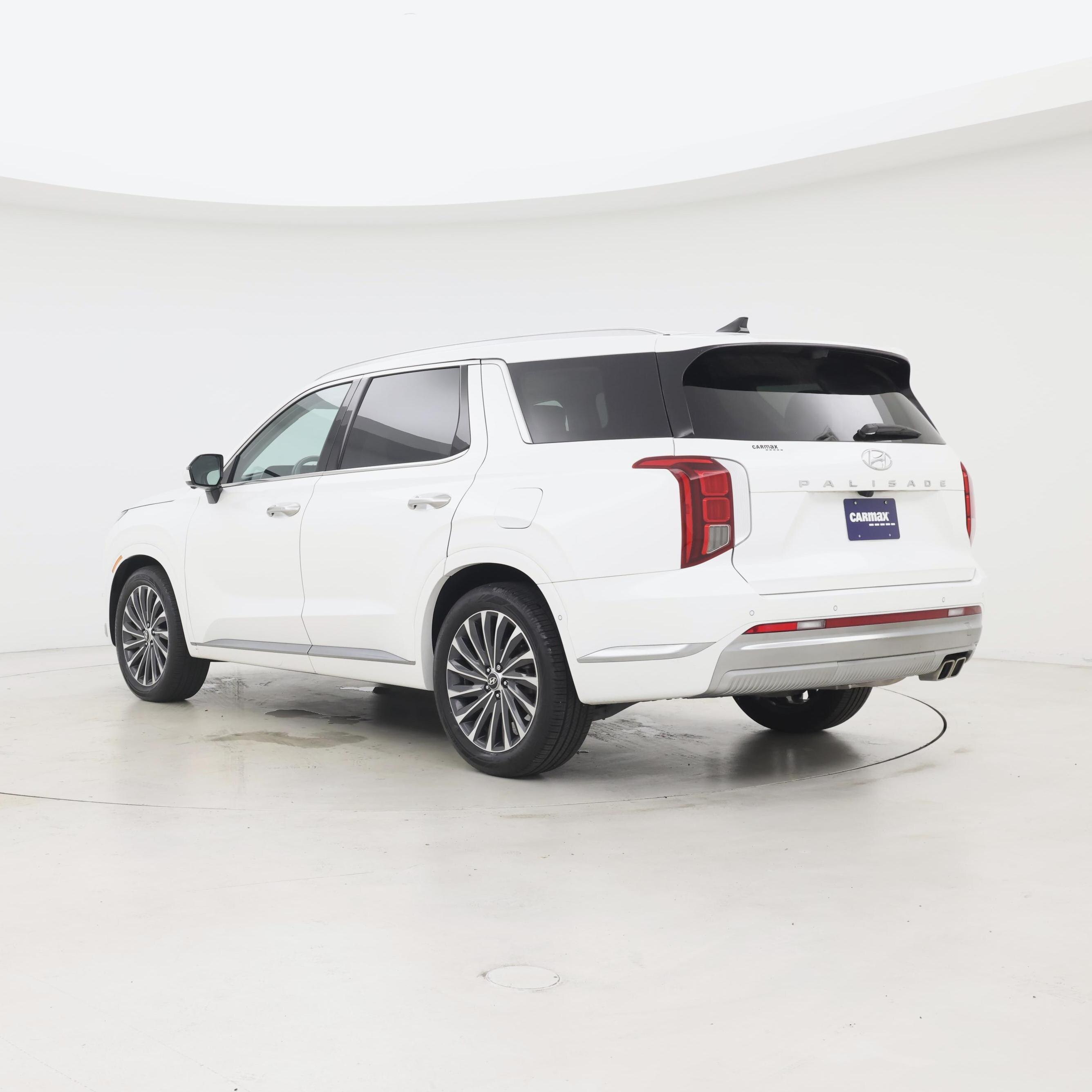 Thumbnail: 2023 Hyundai Palisade - 2