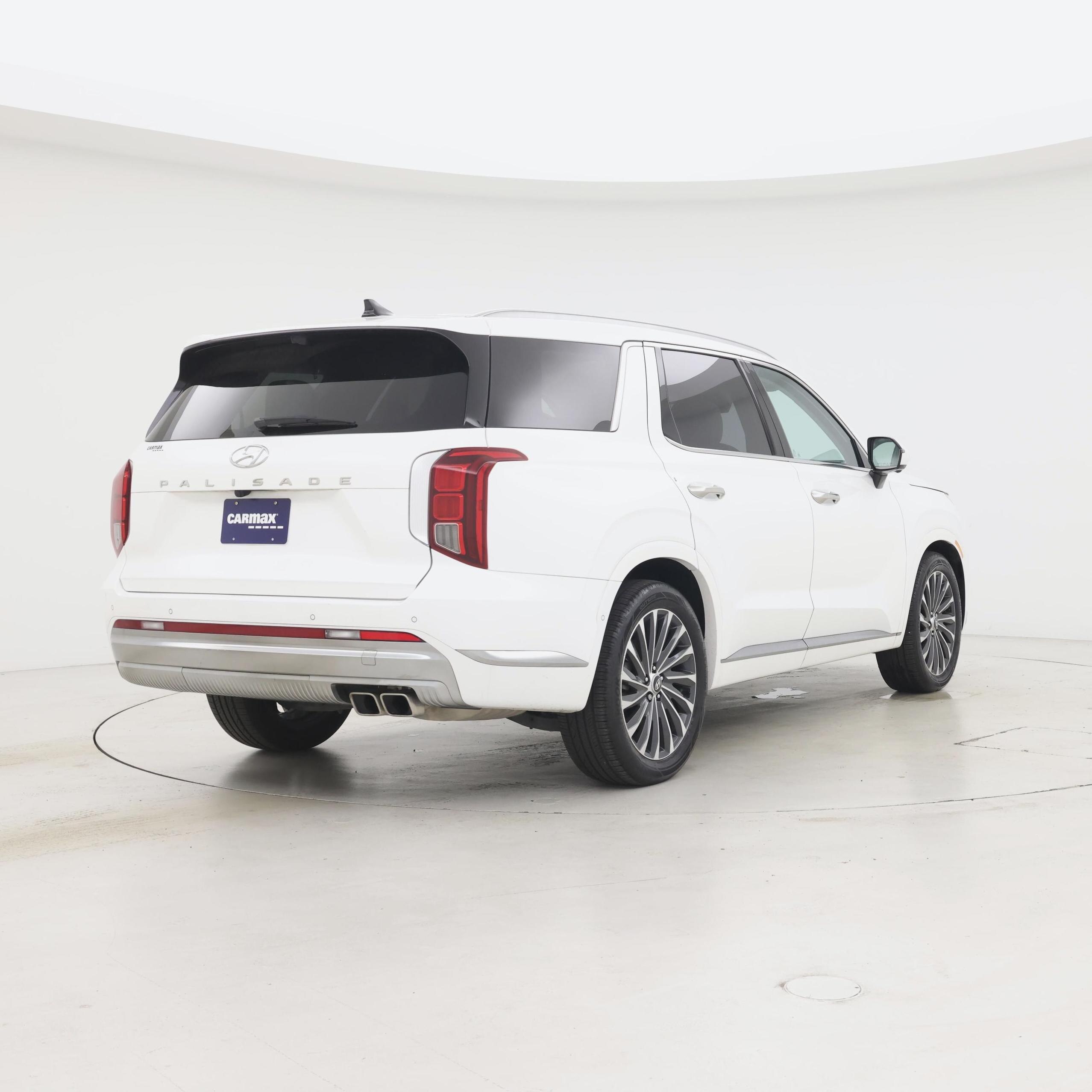 Thumbnail: 2023 Hyundai Palisade - 8