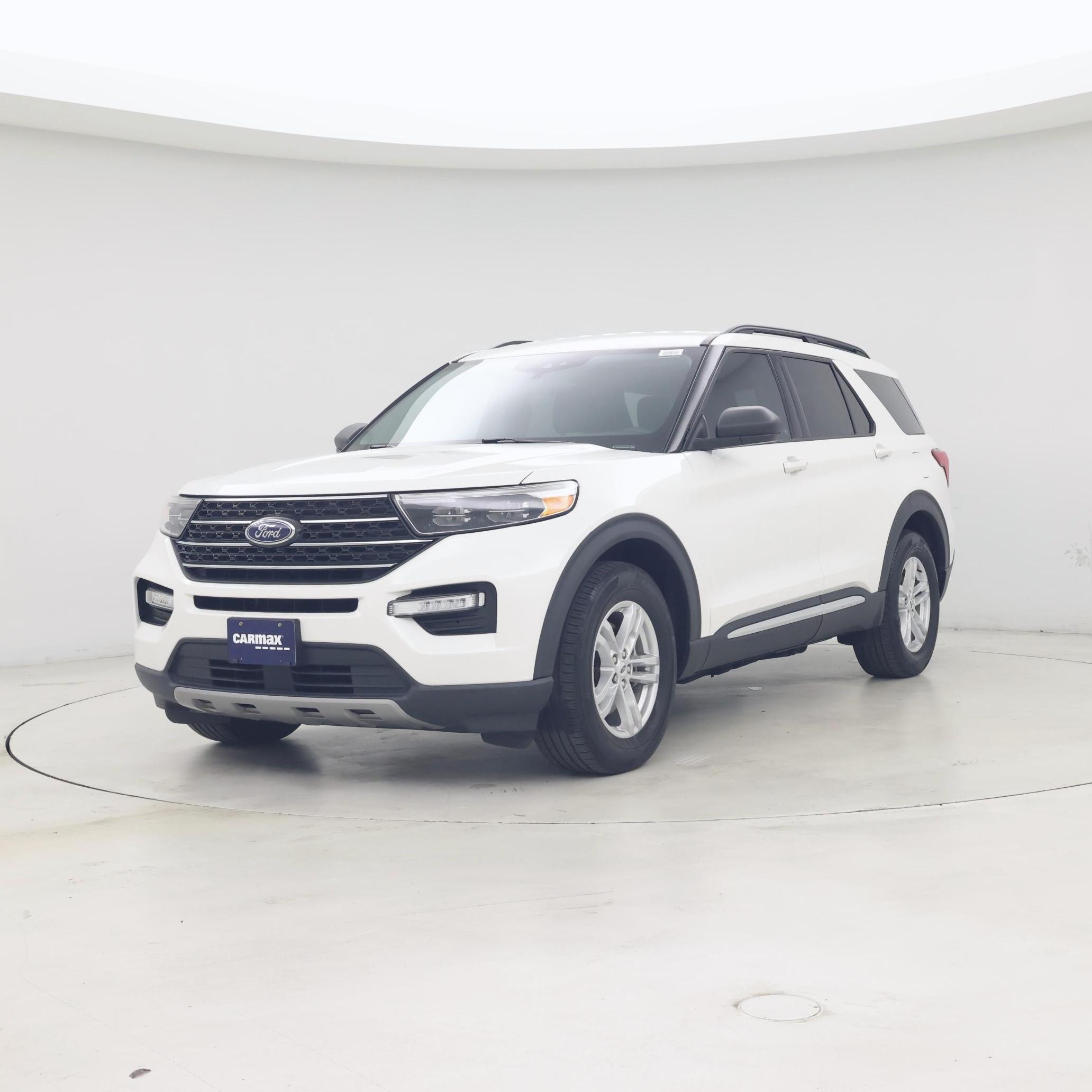 Thumbnail: 2023 Ford Explorer - 4