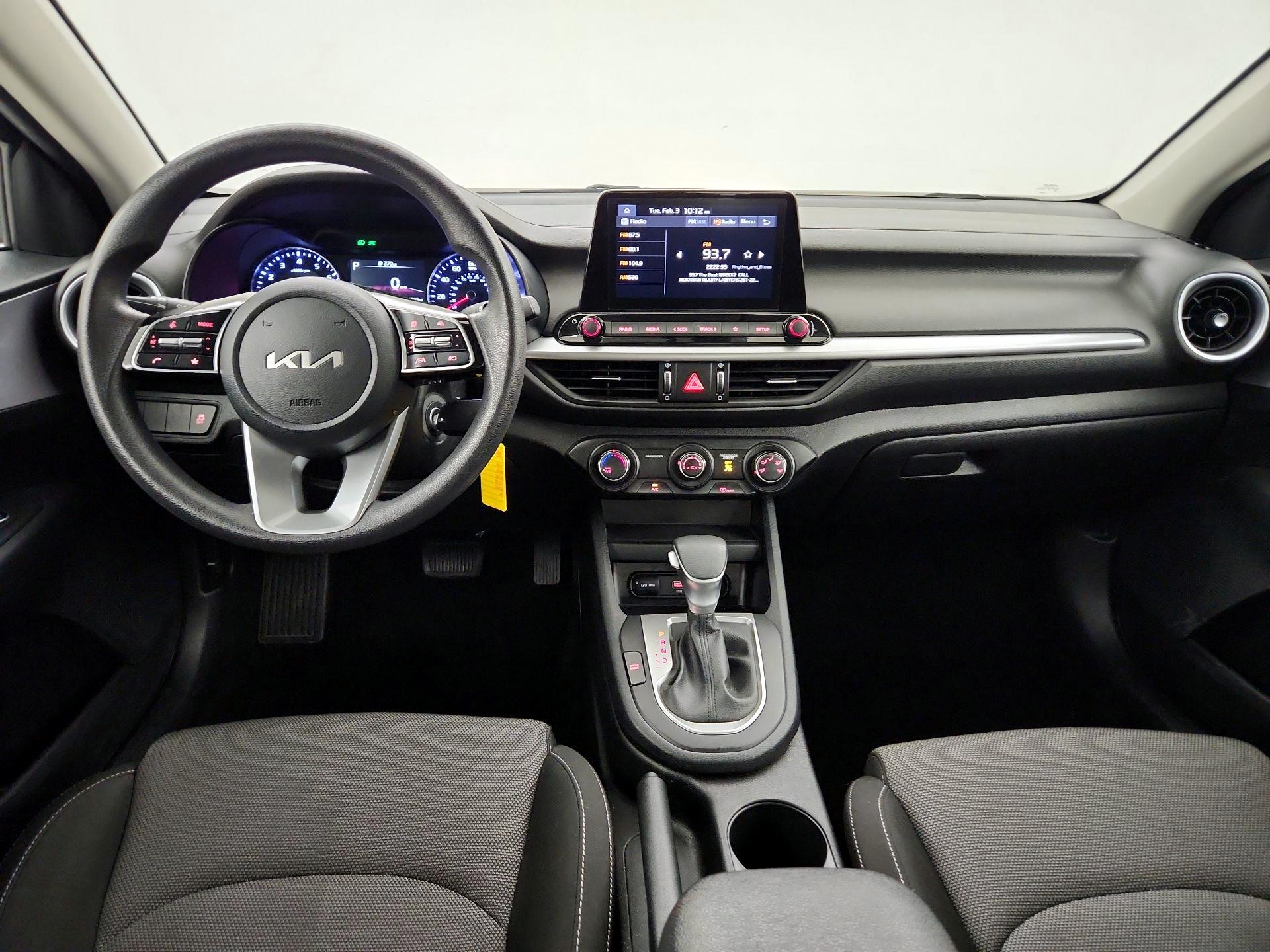 Thumbnail: 2024 Kia Forte - 9