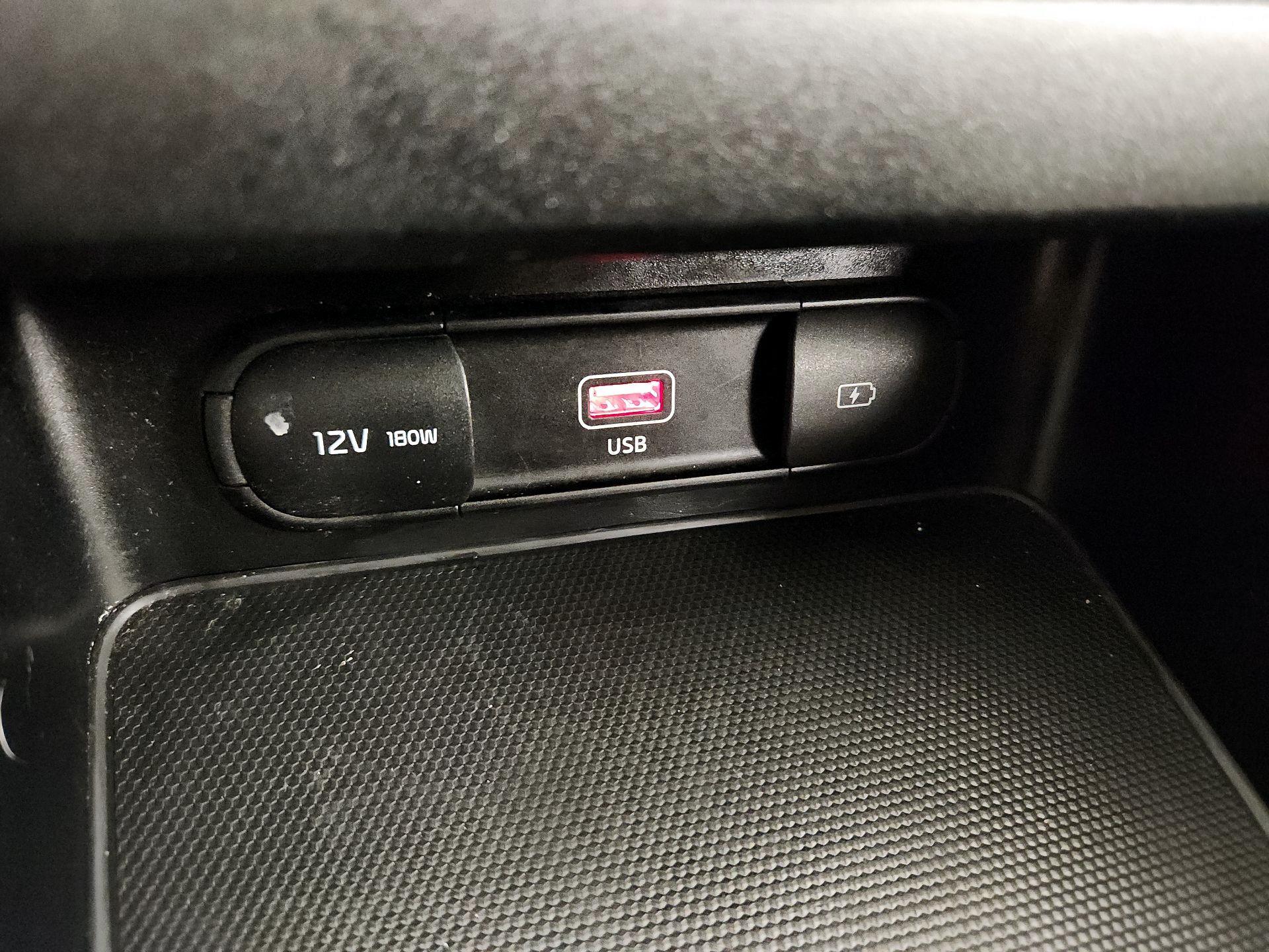 Thumbnail: 2024 Kia Forte - 18