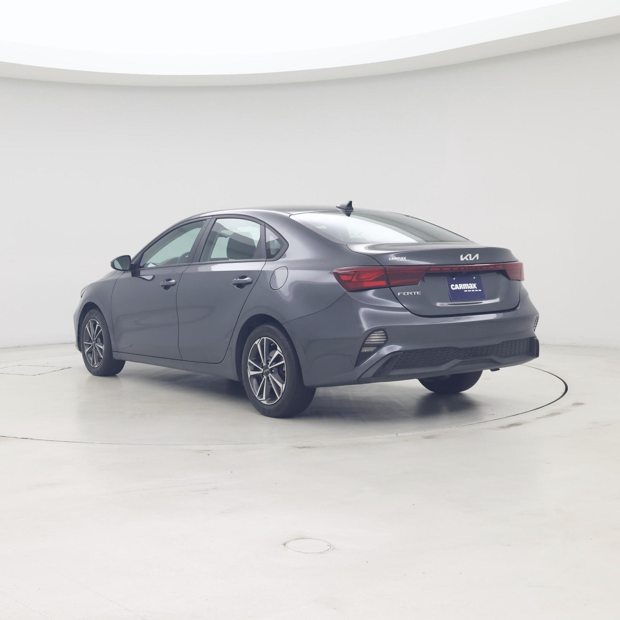 Thumbnail: 2024 Kia Forte - 2