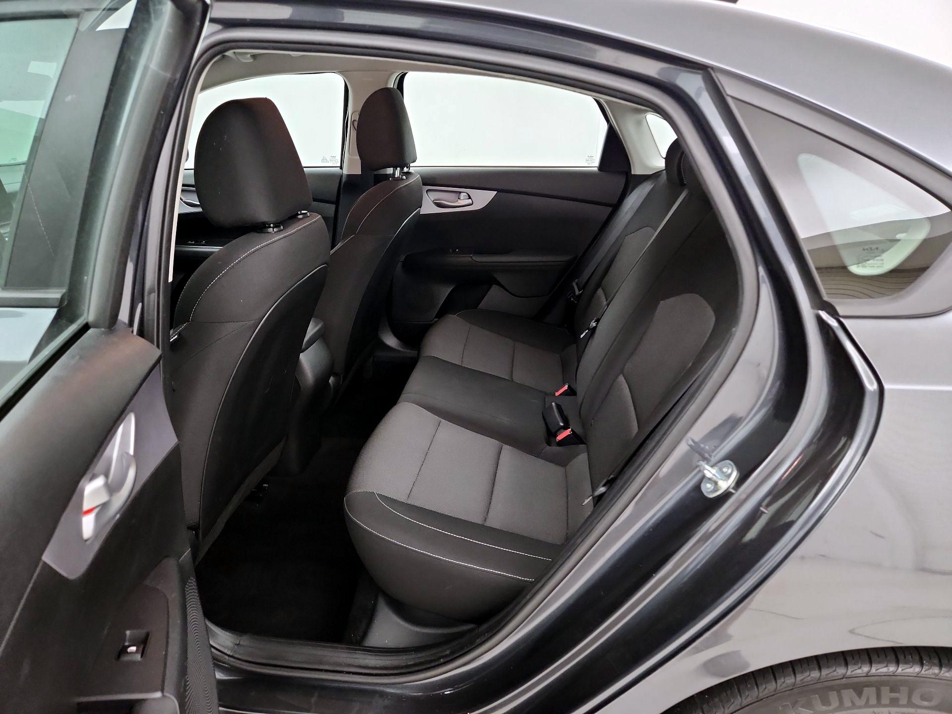 Thumbnail: 2024 Kia Forte - 19