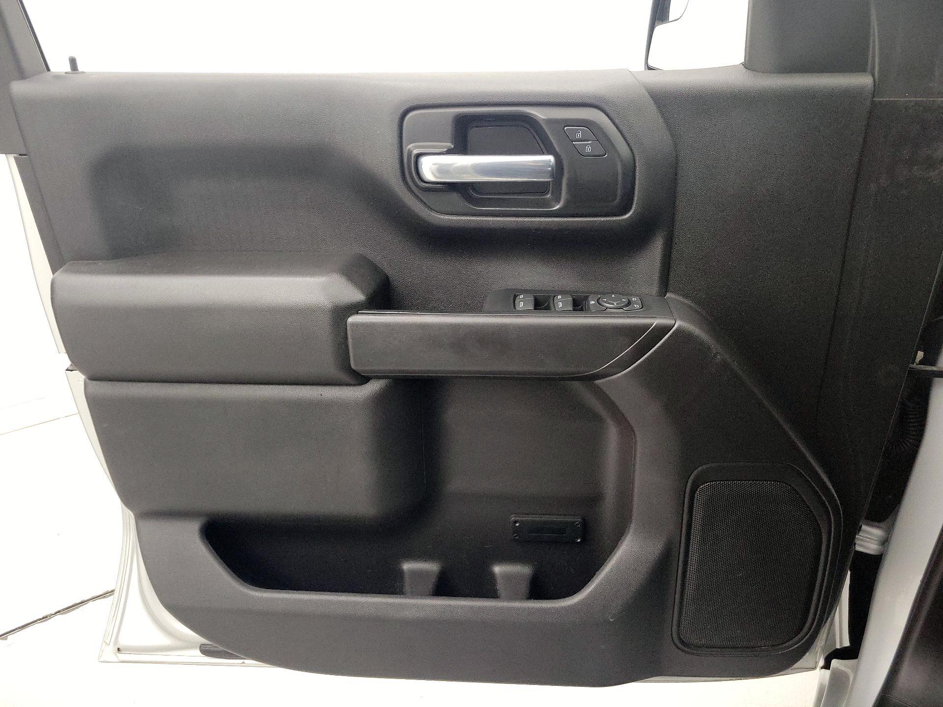 Thumbnail: 2022 Chevrolet Silverado 1500 - 12