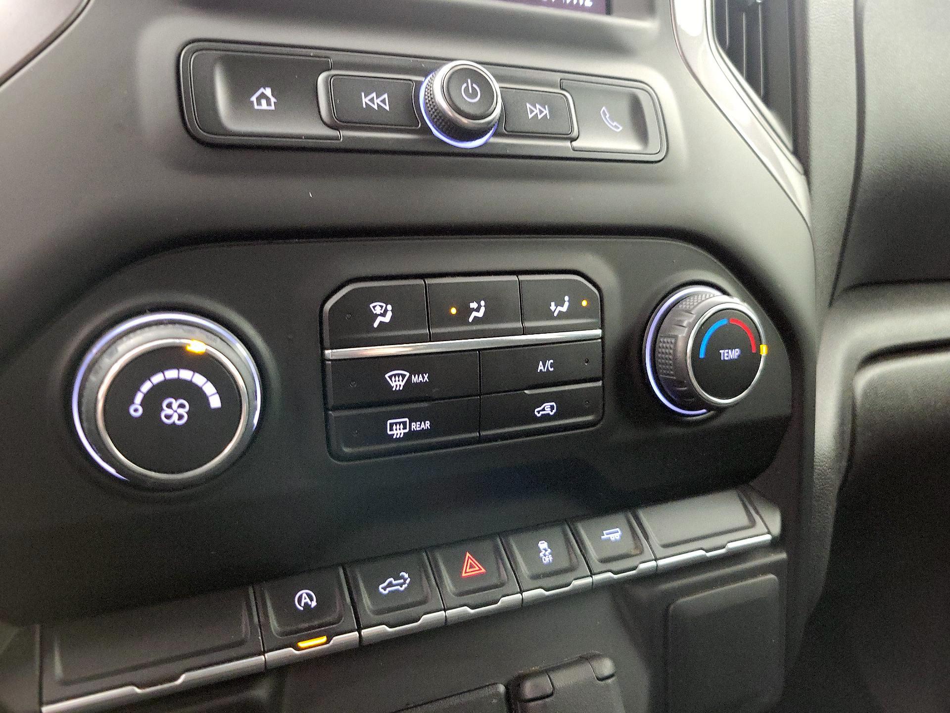 Thumbnail: 2022 Chevrolet Silverado 1500 - 16