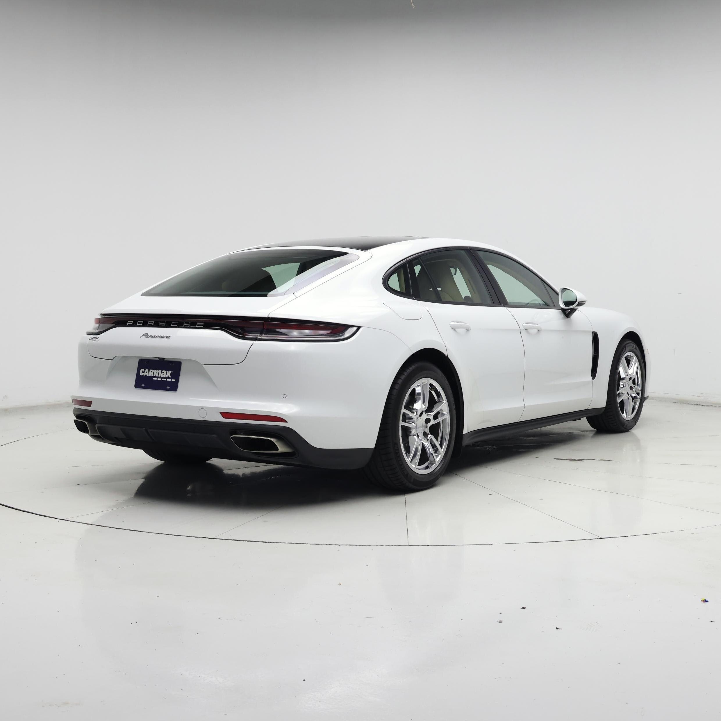 Thumbnail: 2021 Porsche Panamera - 8