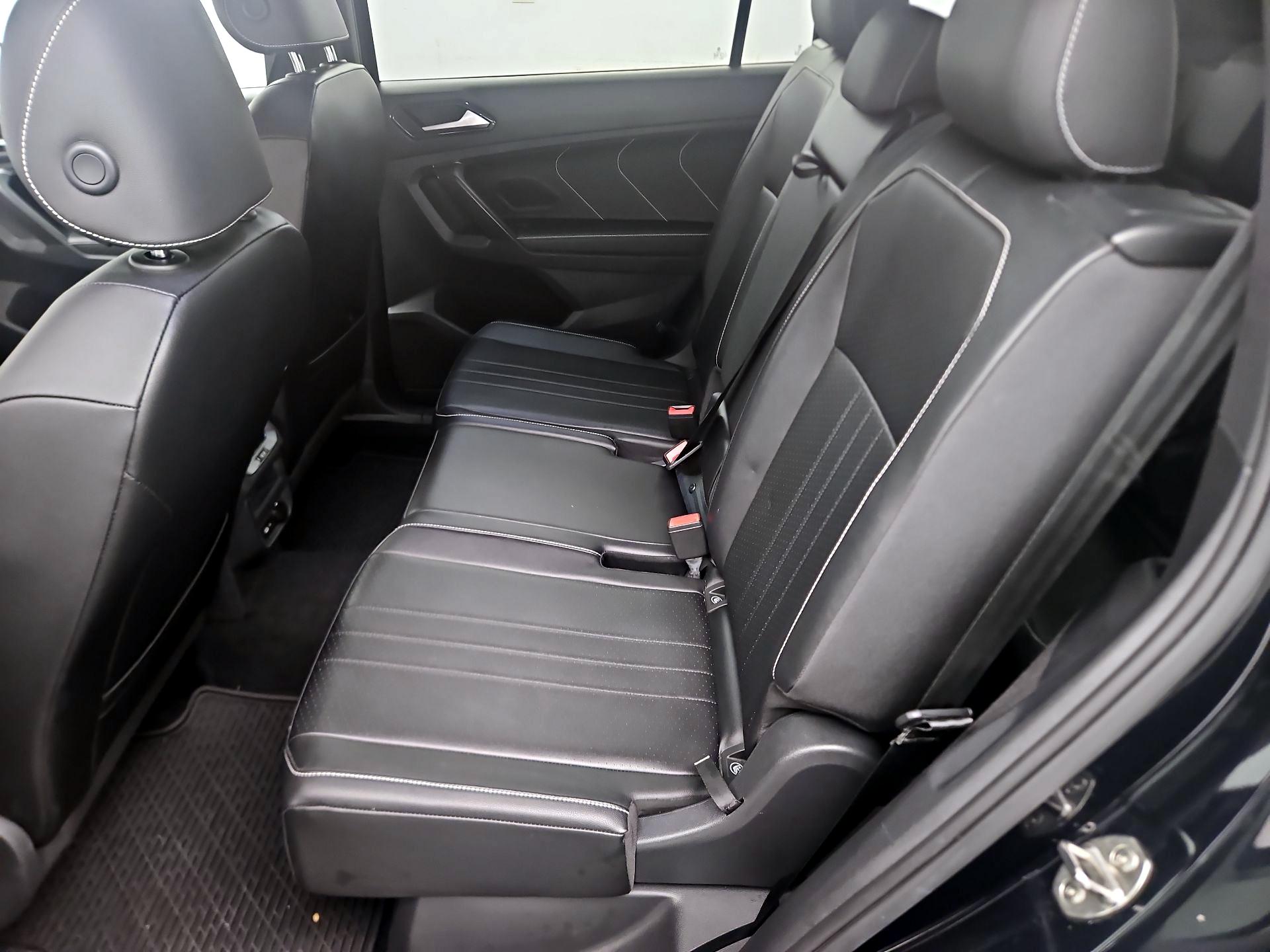 Thumbnail: 2022 Volkswagen Tiguan - 20