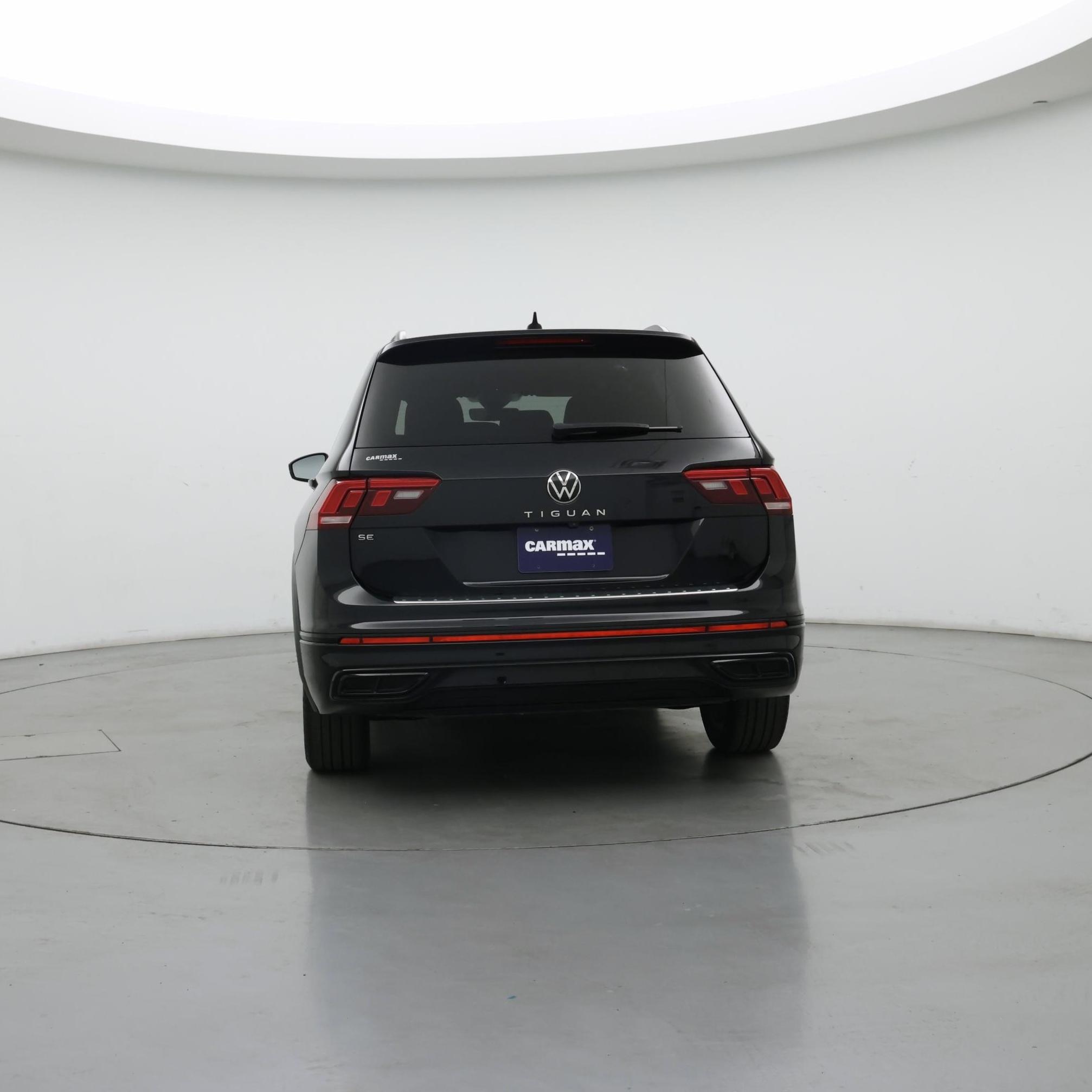 Thumbnail: 2022 Volkswagen Tiguan - 6