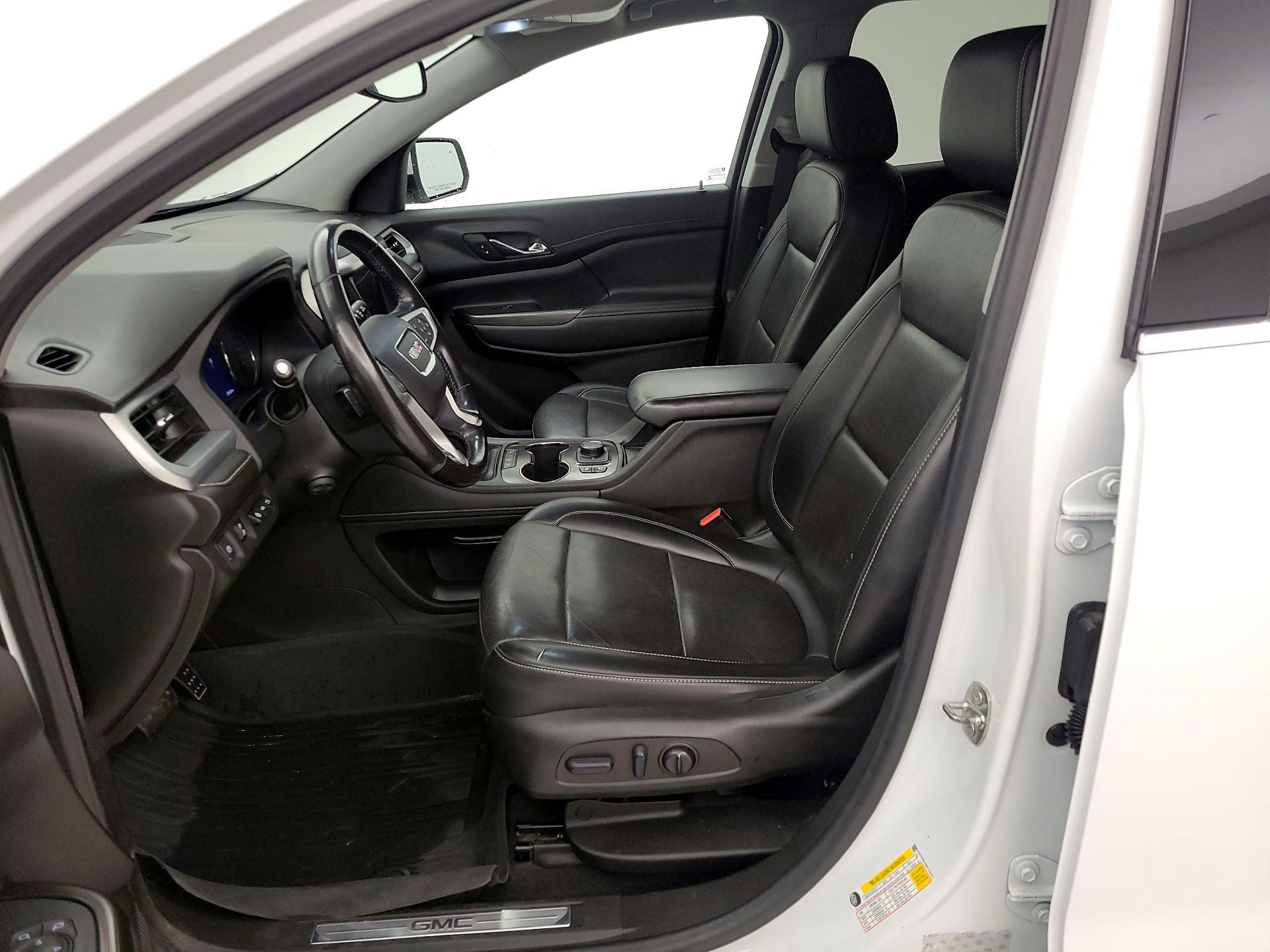 Thumbnail: 2022 GMC Acadia - 9