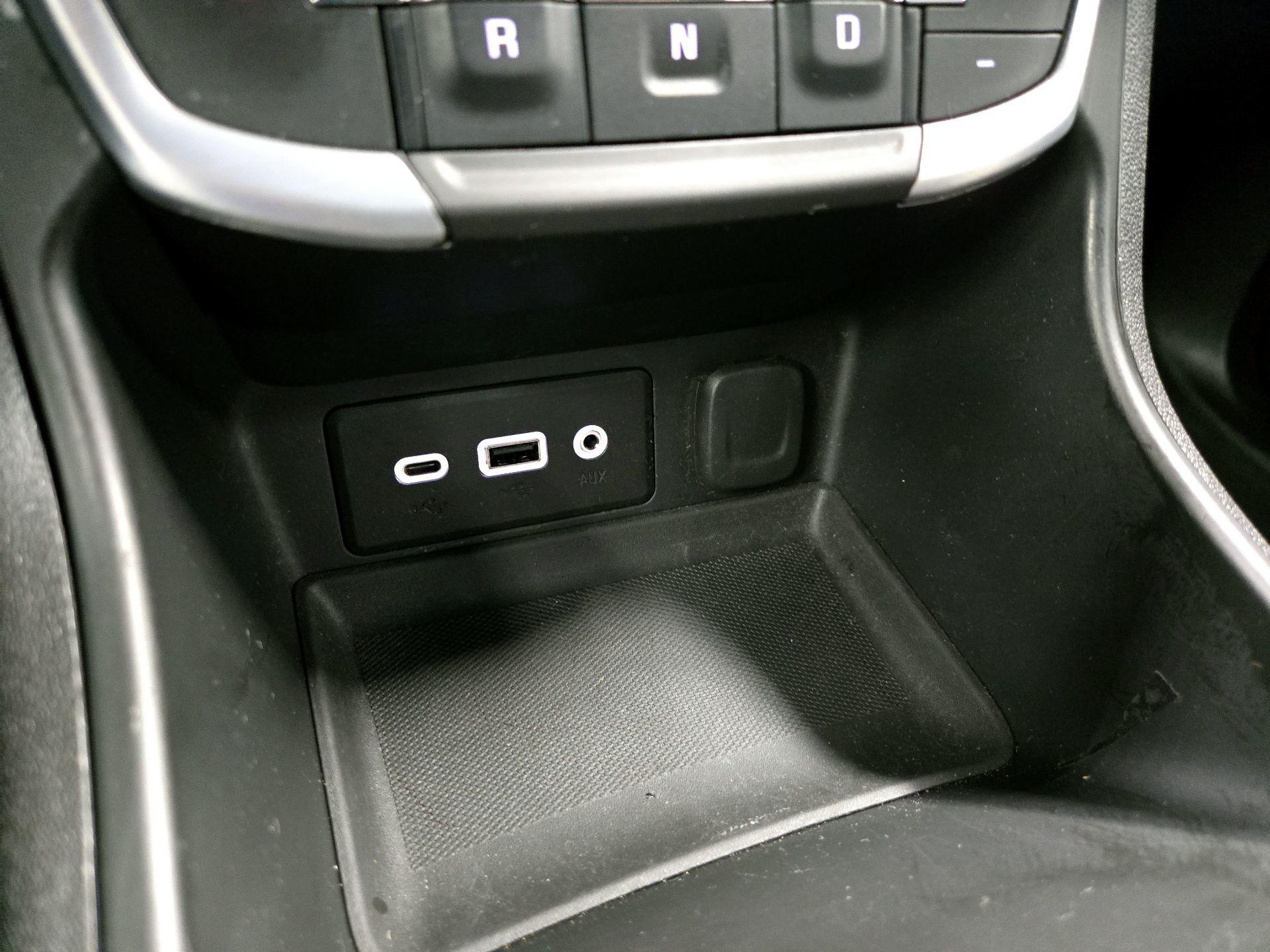 Thumbnail: 2022 GMC Terrain - 18