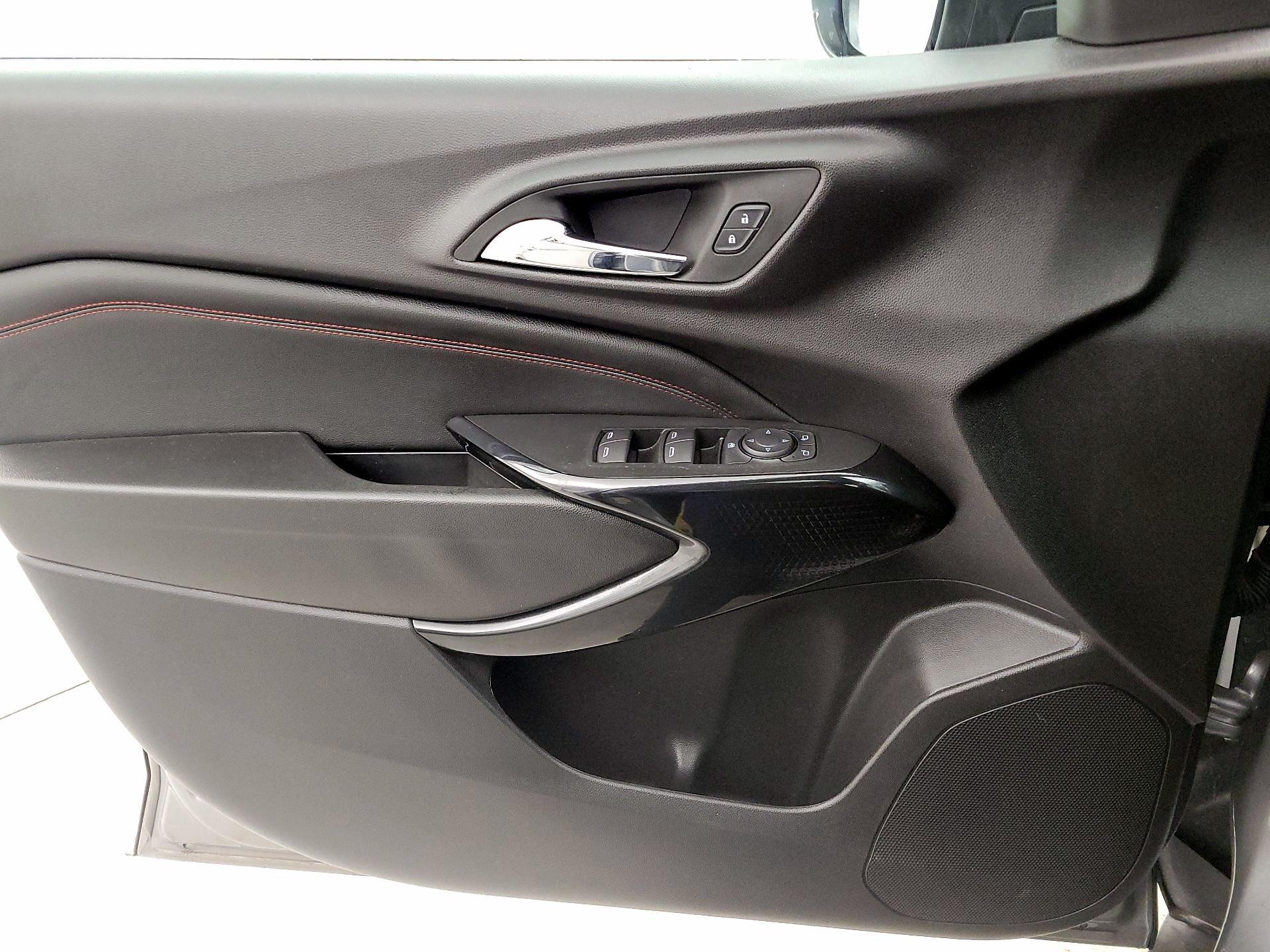 Thumbnail: 2025 Chevrolet Trax - 12