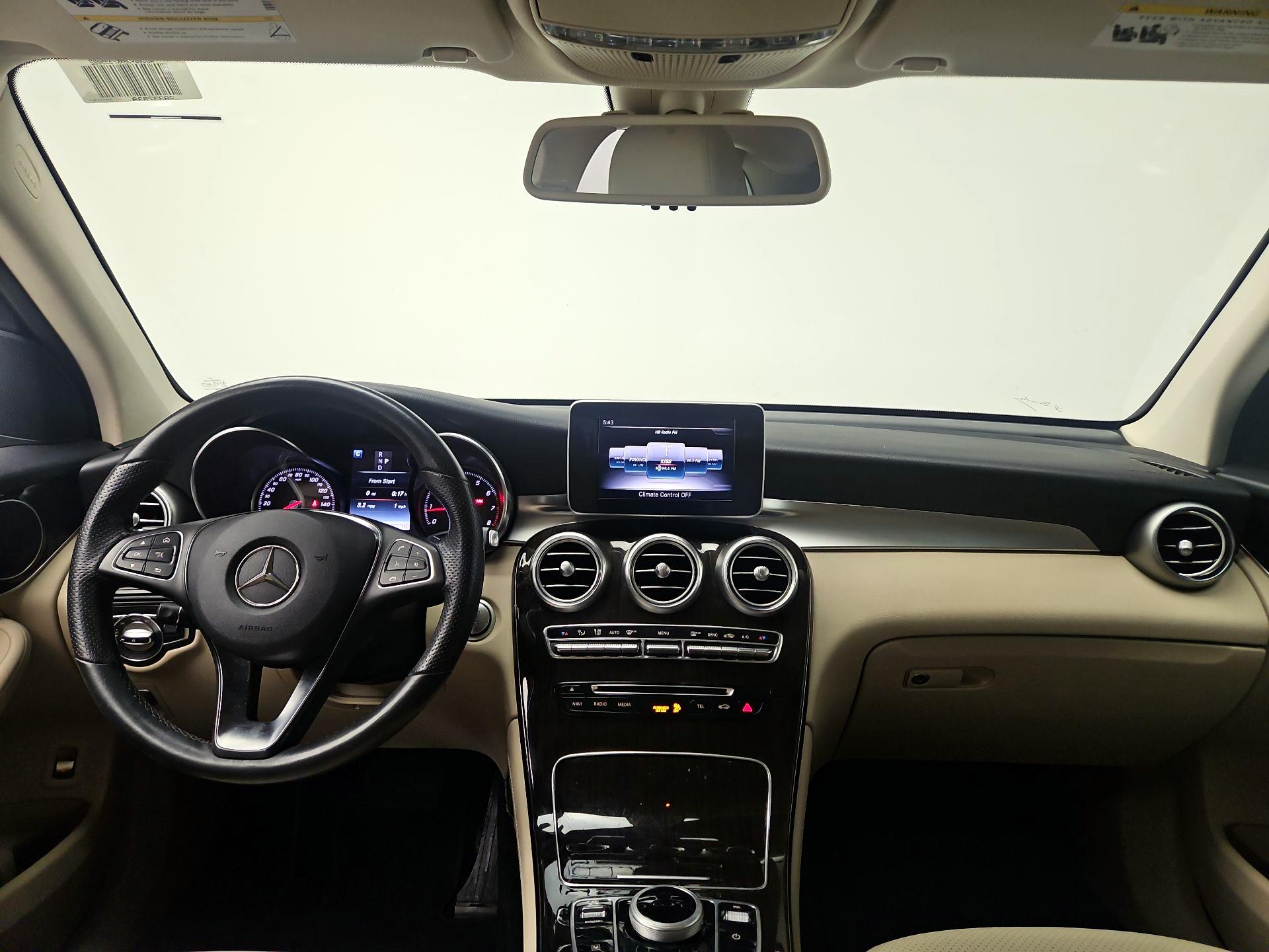 Thumbnail: 2019 Mercedes-Benz GLC - 9