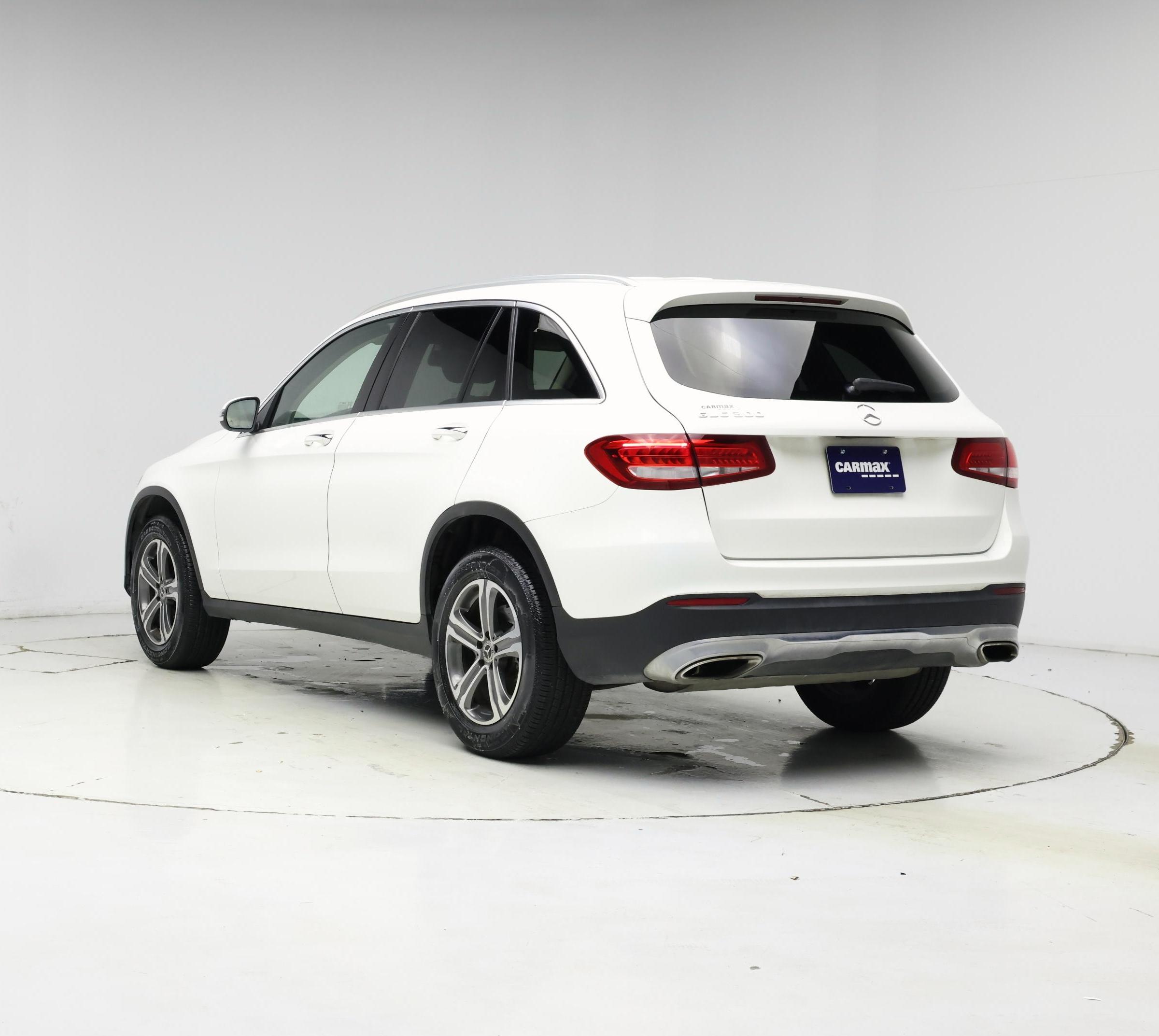 Thumbnail: 2019 Mercedes-Benz GLC - 2