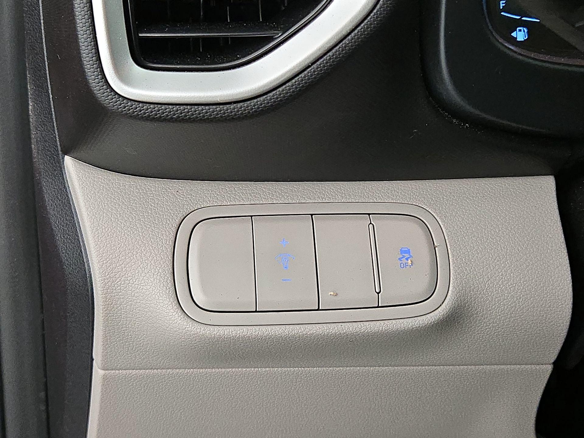 Thumbnail: 2024 Hyundai Venue - 13