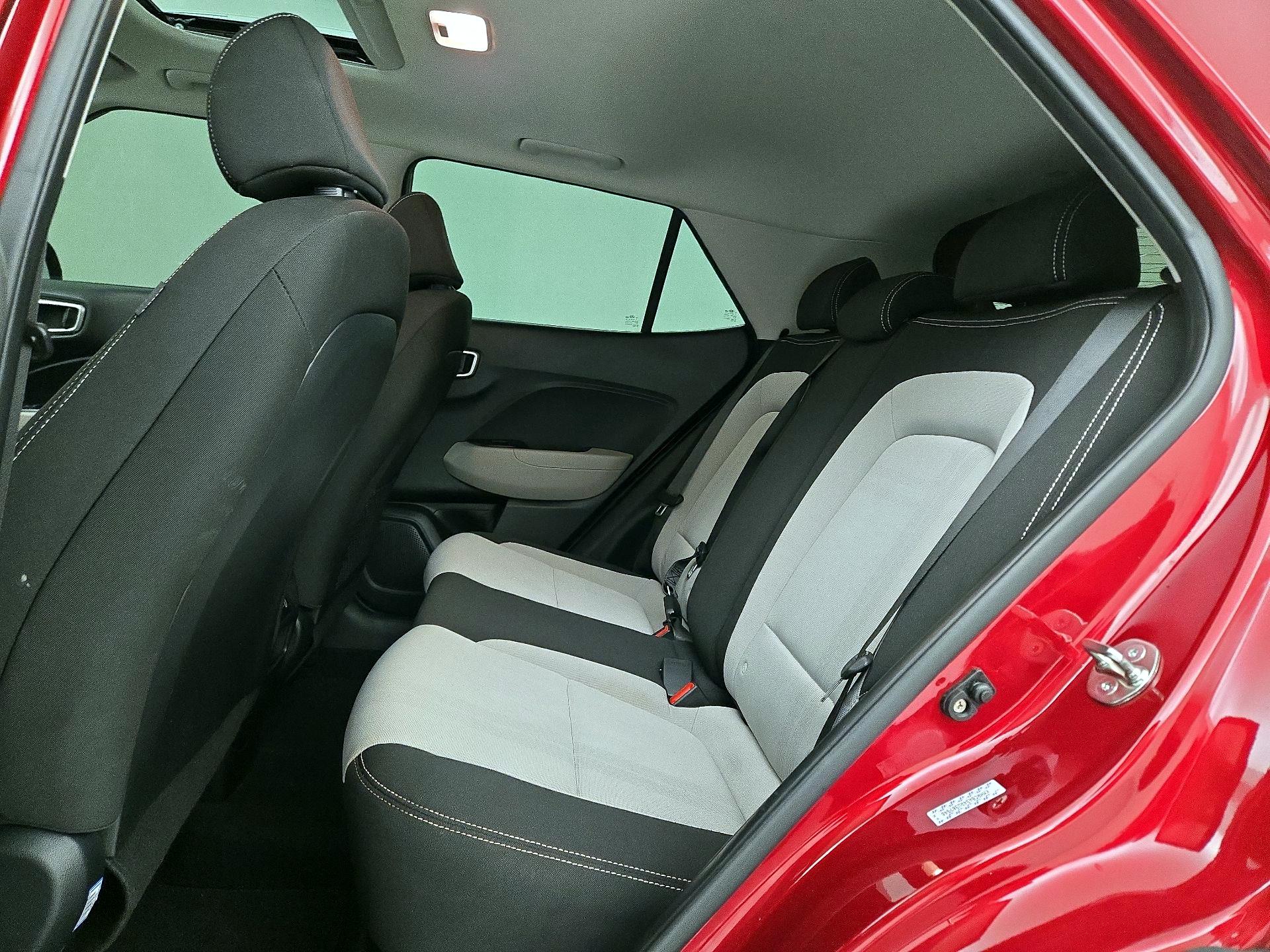 Thumbnail: 2024 Hyundai Venue - 20