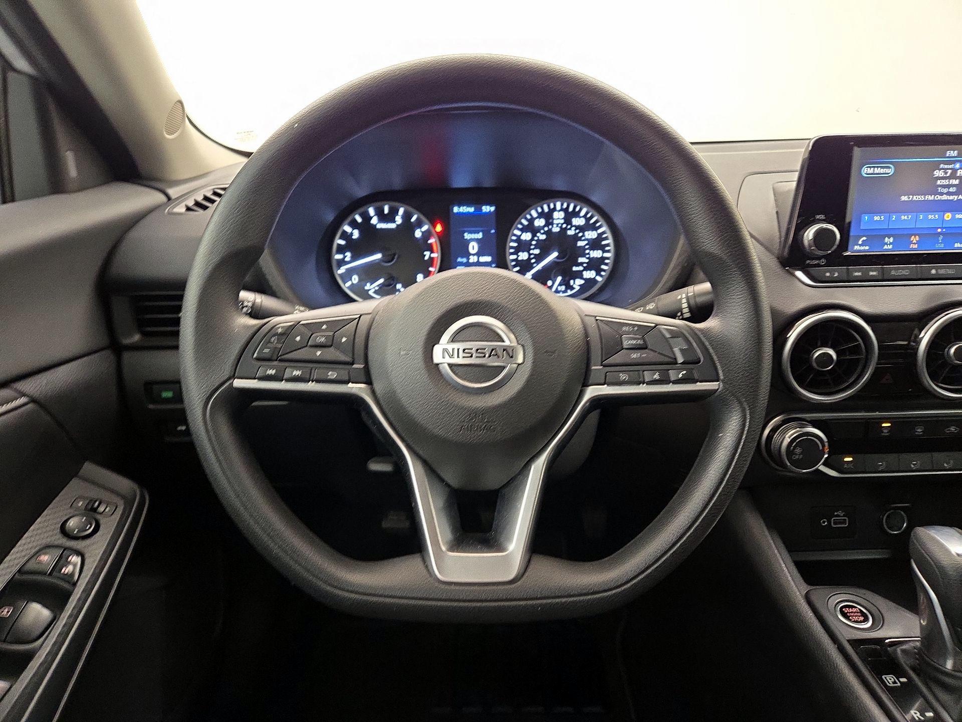 Thumbnail: 2021 Nissan Sentra - 10