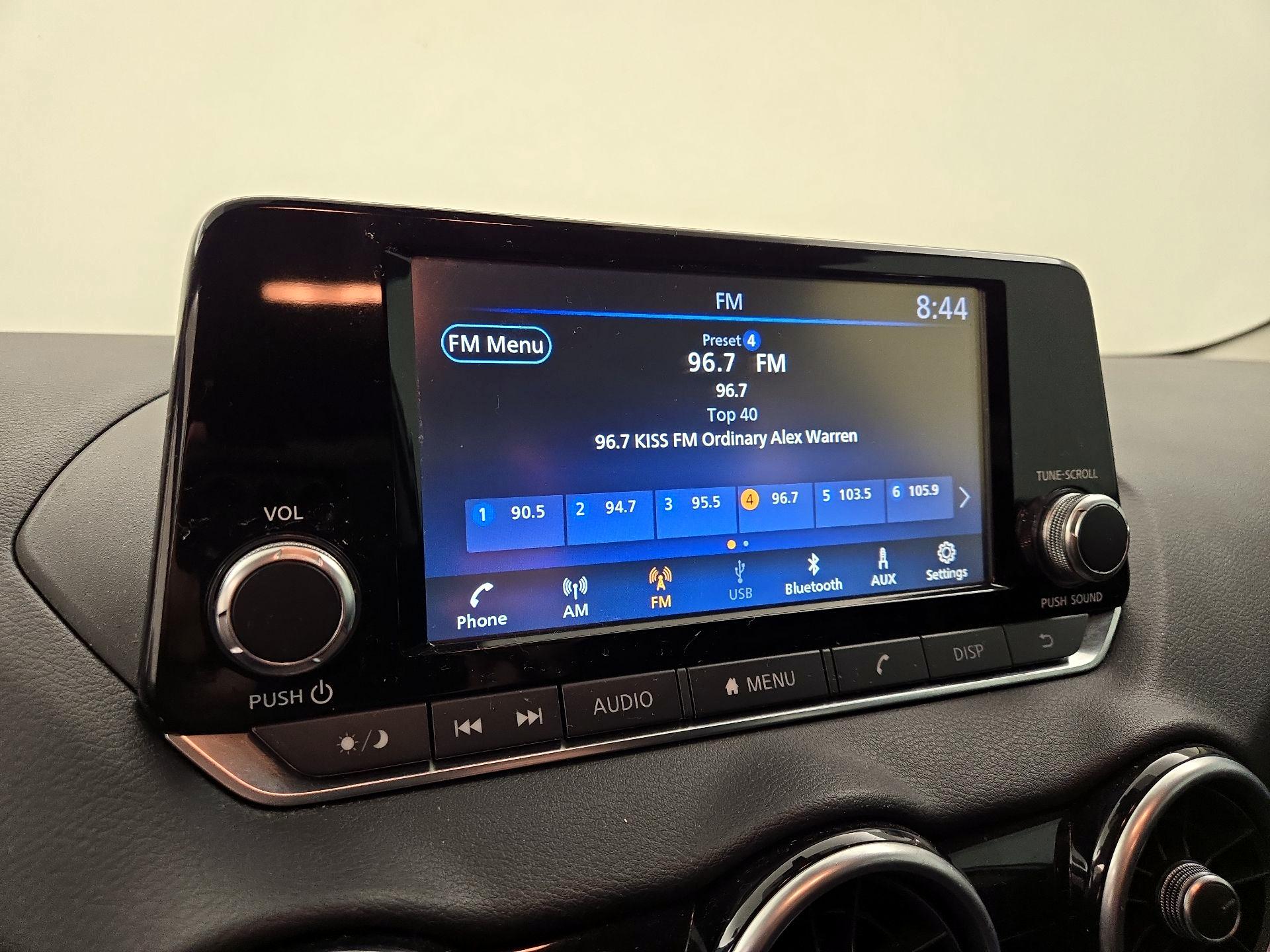 Thumbnail: 2021 Nissan Sentra - 15