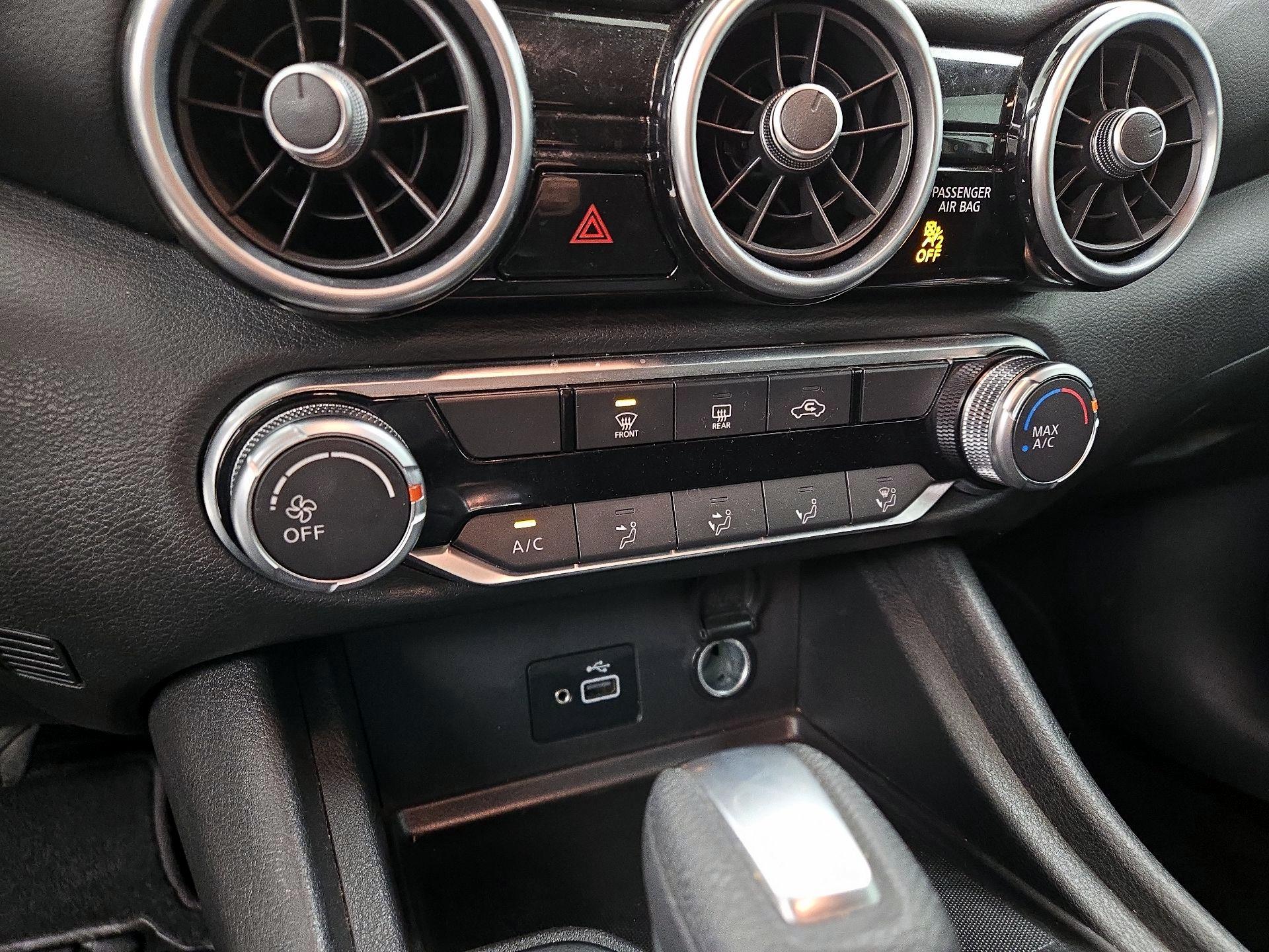 Thumbnail: 2021 Nissan Sentra - 16